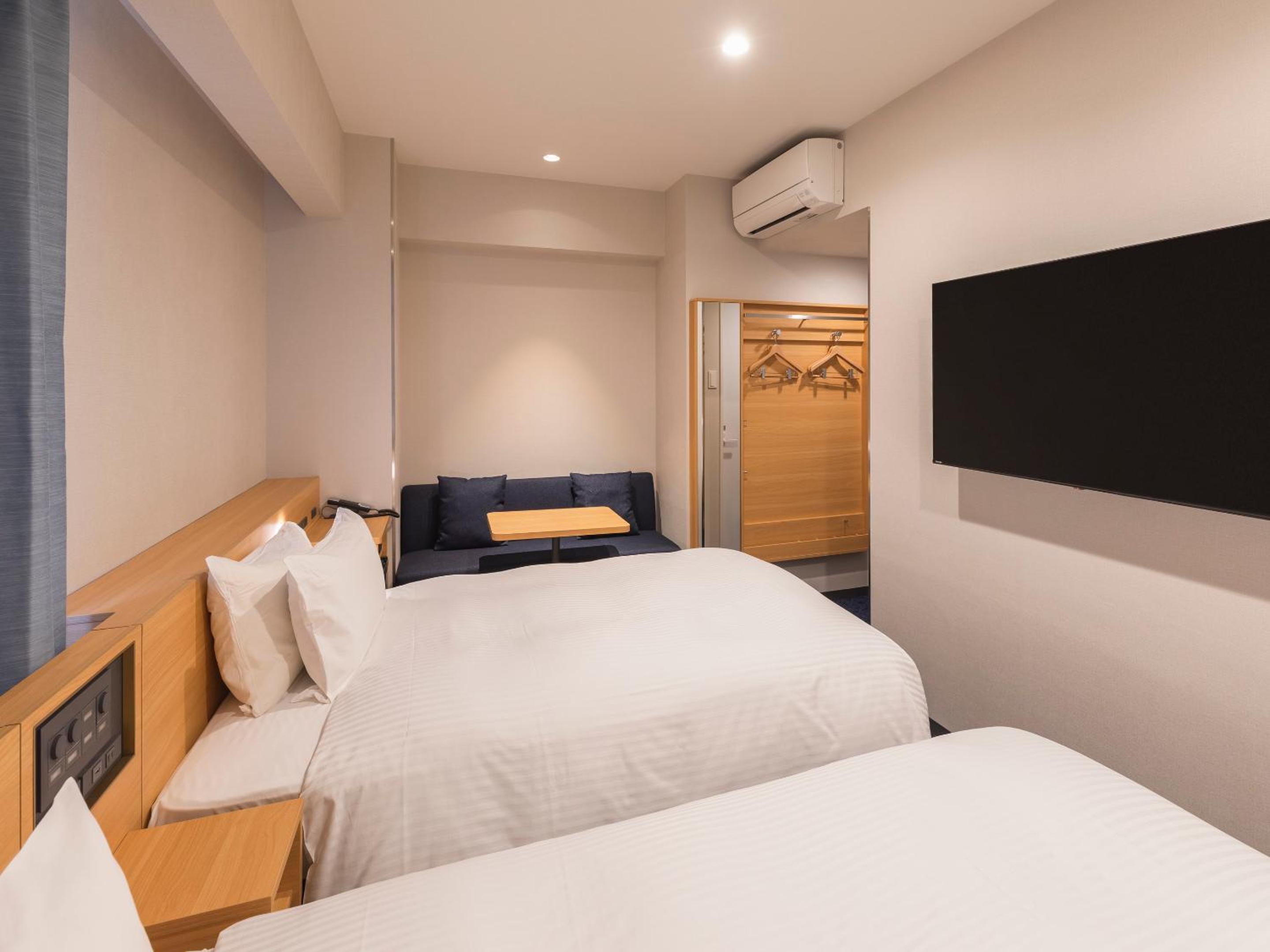 Standard Twin Room - Non-Smoking - Photo 11