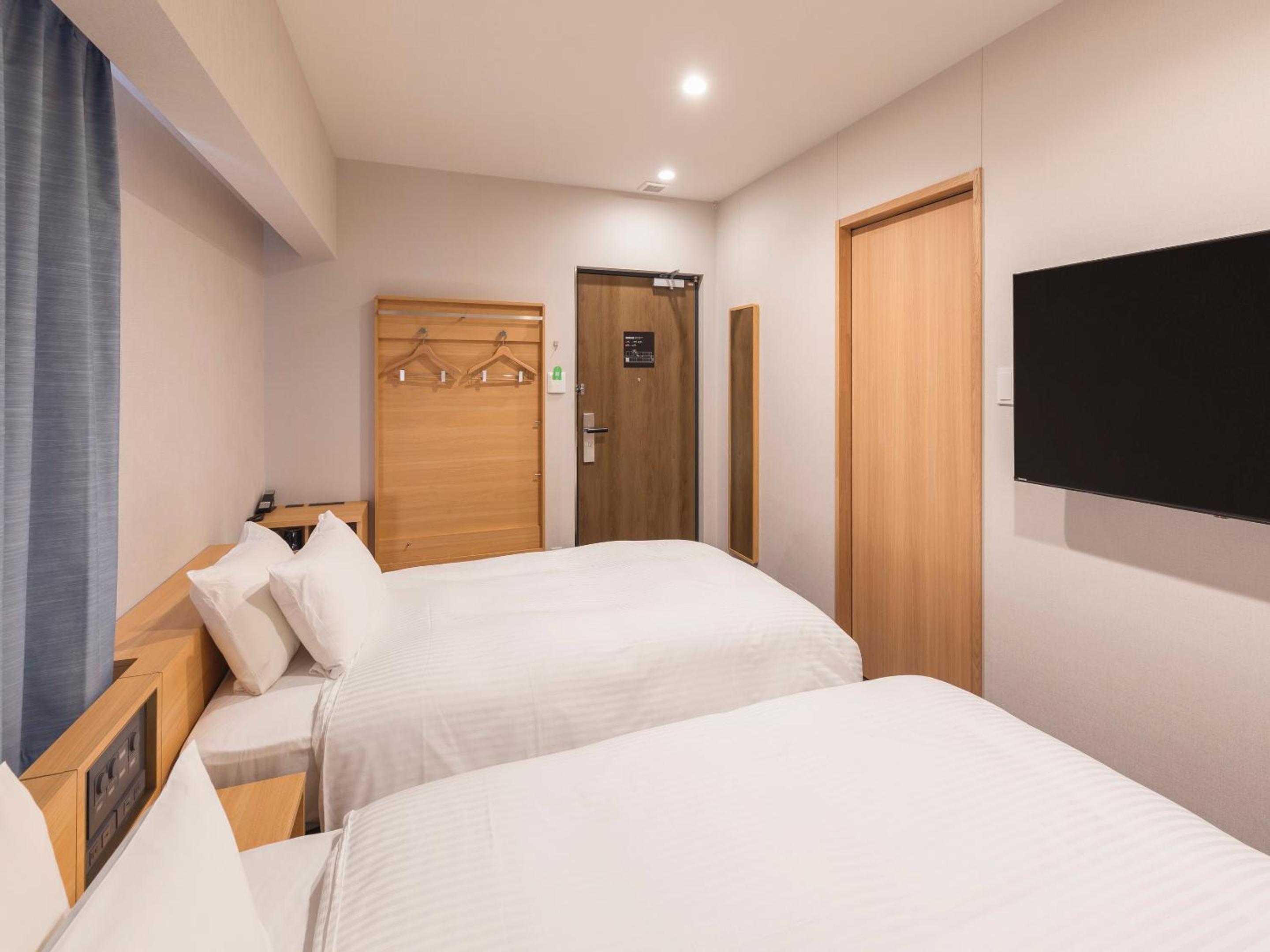 Superior Twin Room - Non-Smoking - Photo 11