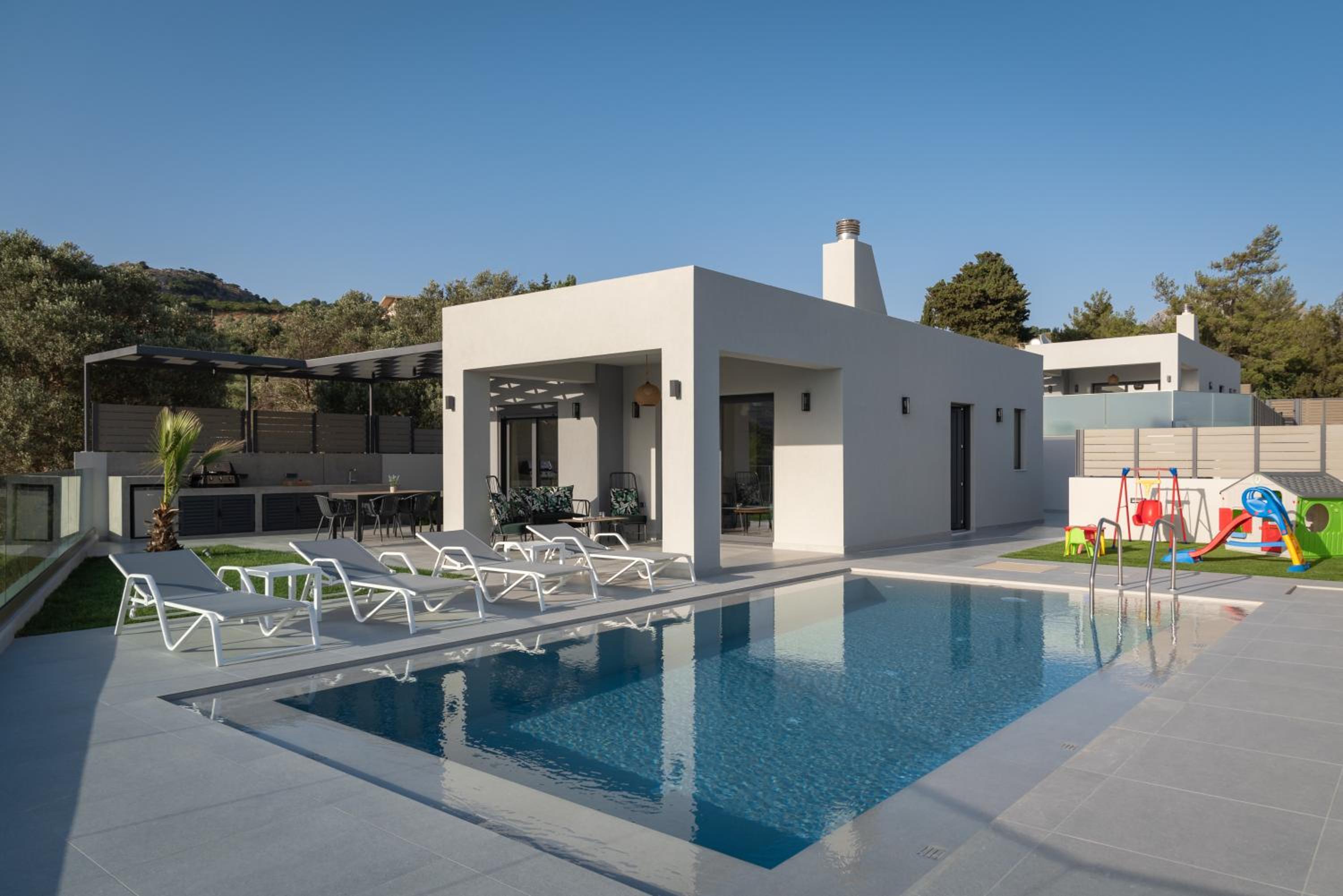 Villa with Private Pool photo 3