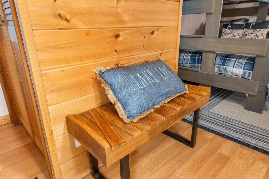 Three-Bedroom Chalet photo 3