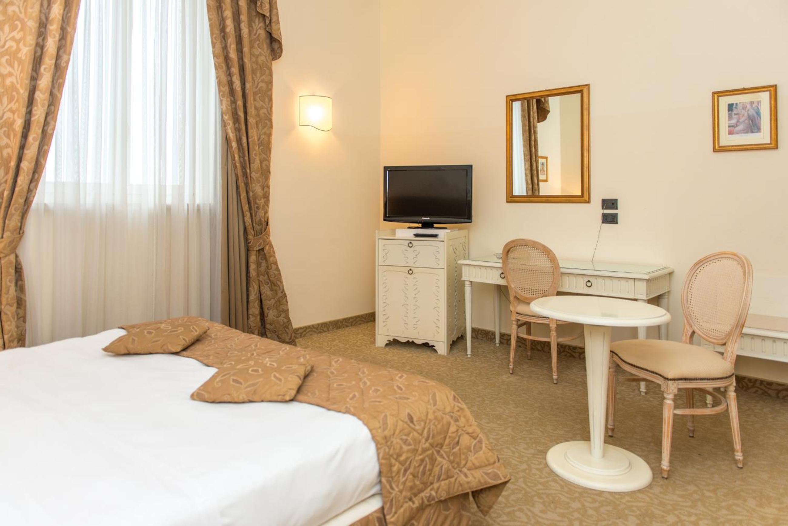 Superior Double or Twin Room with Garden View photo 1