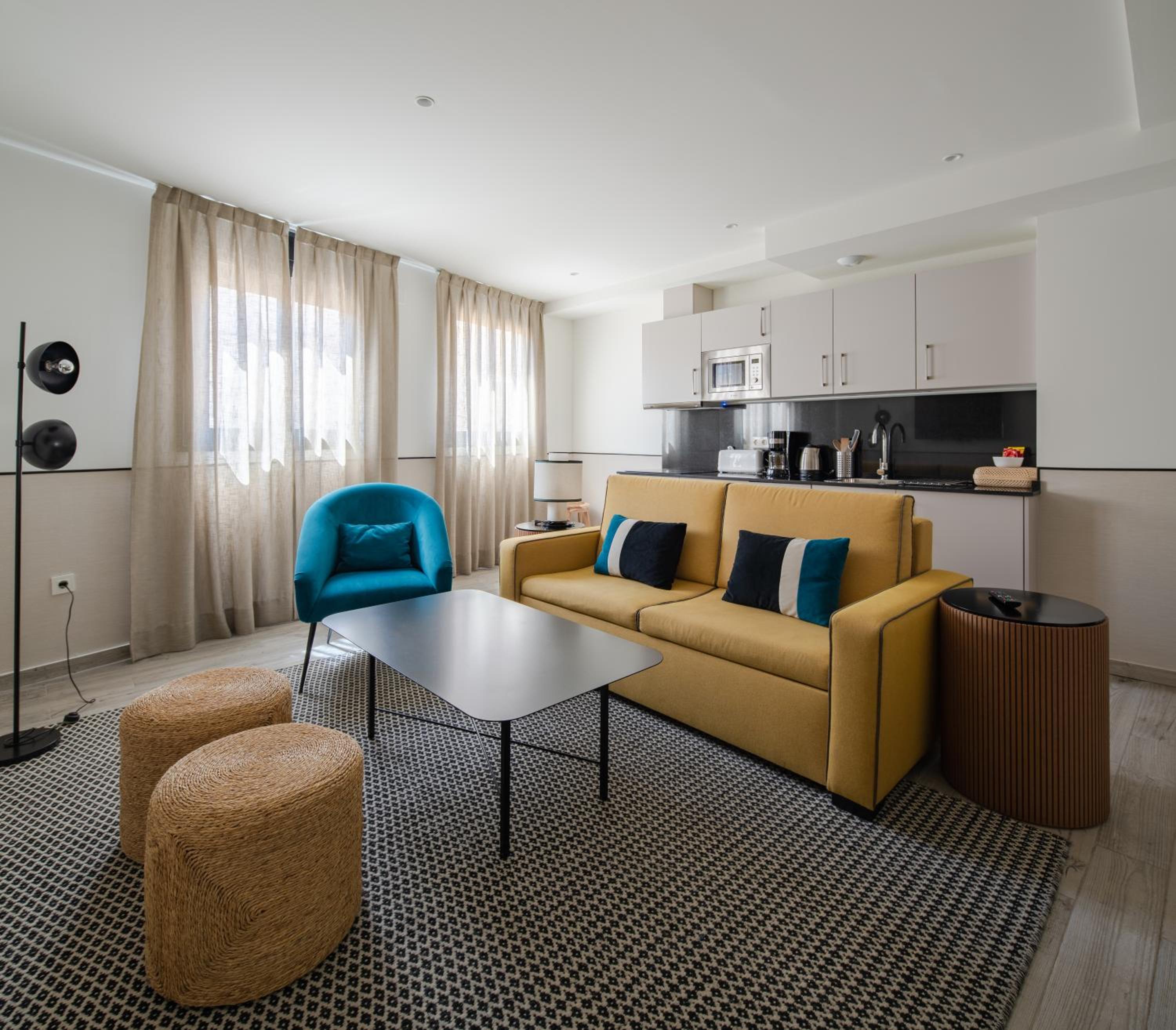 Apartment - Photo 3