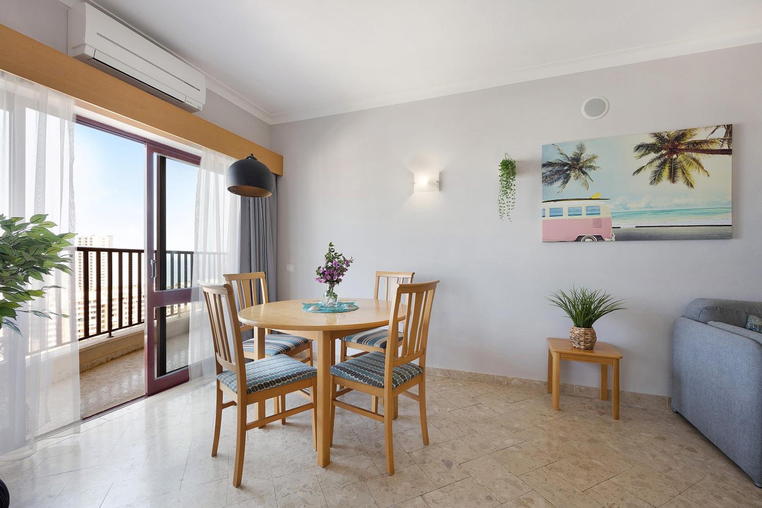 Superior One-Bedroom Apartment with Balcony - Photo 18