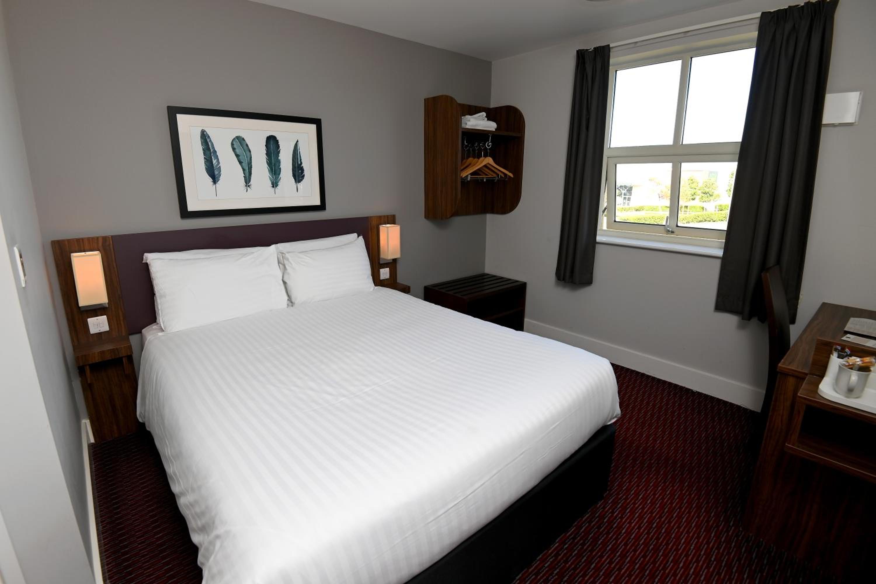 Double Room - Photo 2