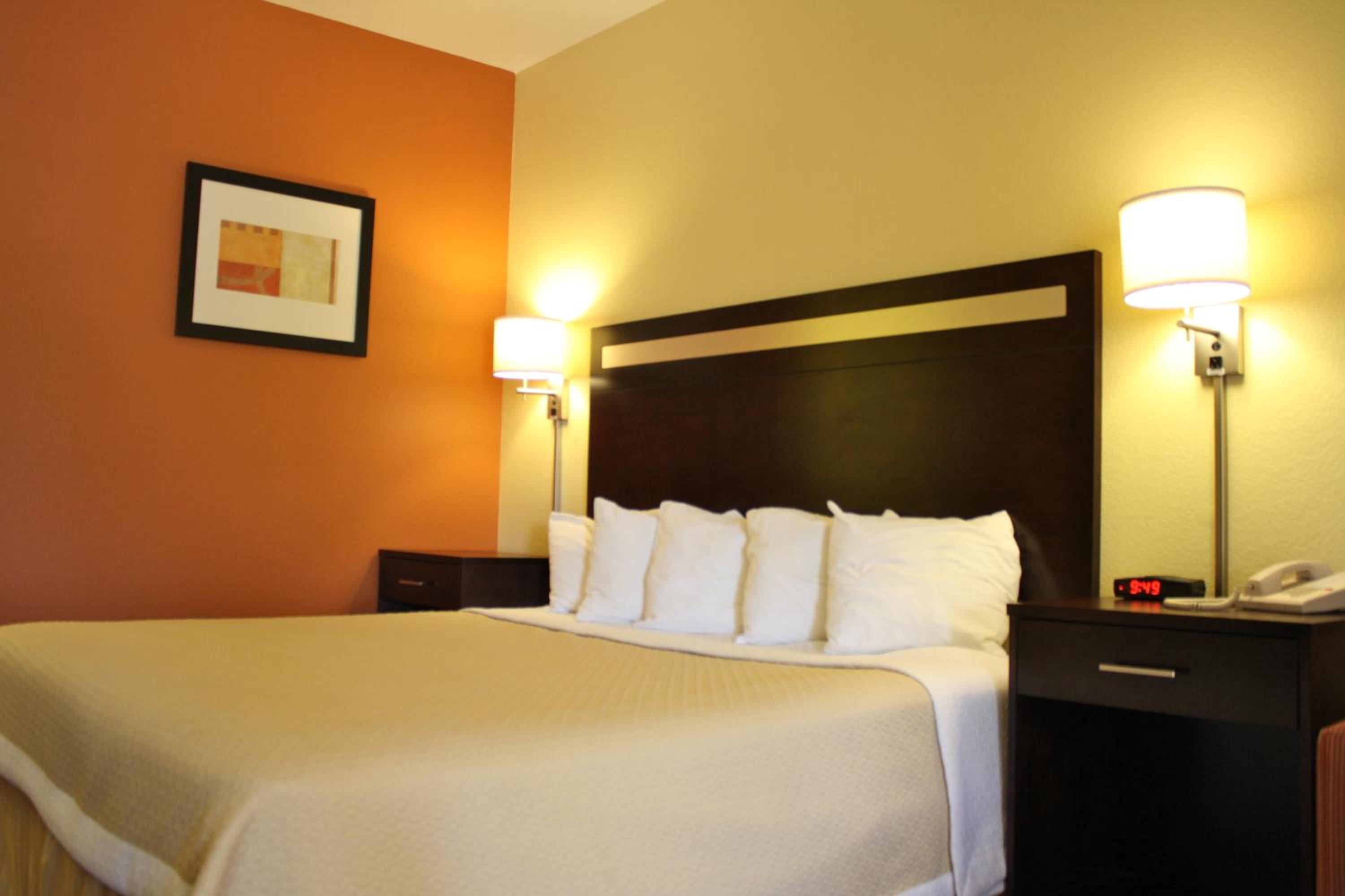 King Room - Disability Access/Non-Smoking photo 3
