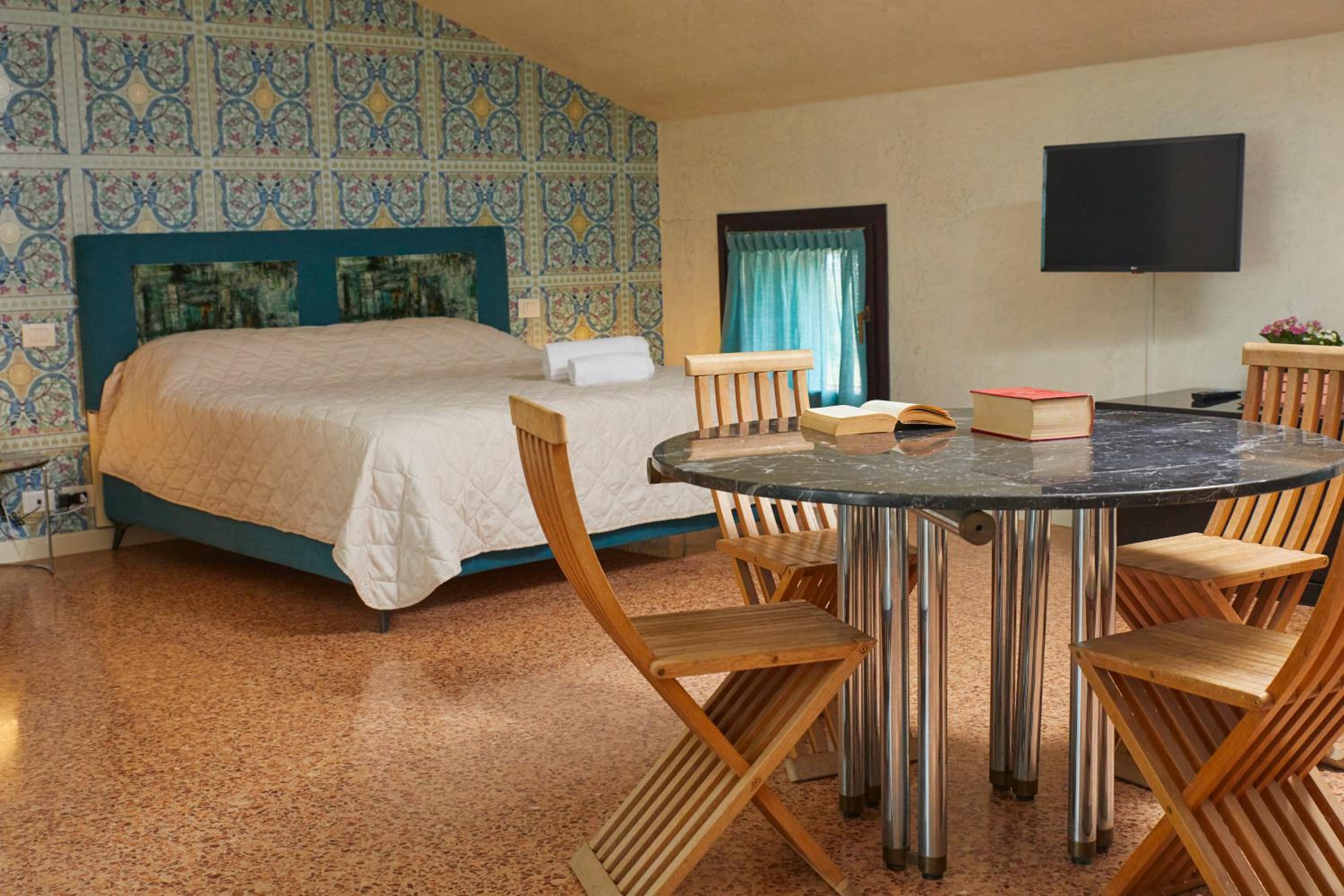 Junior Suite with Terrace - Photo 5
