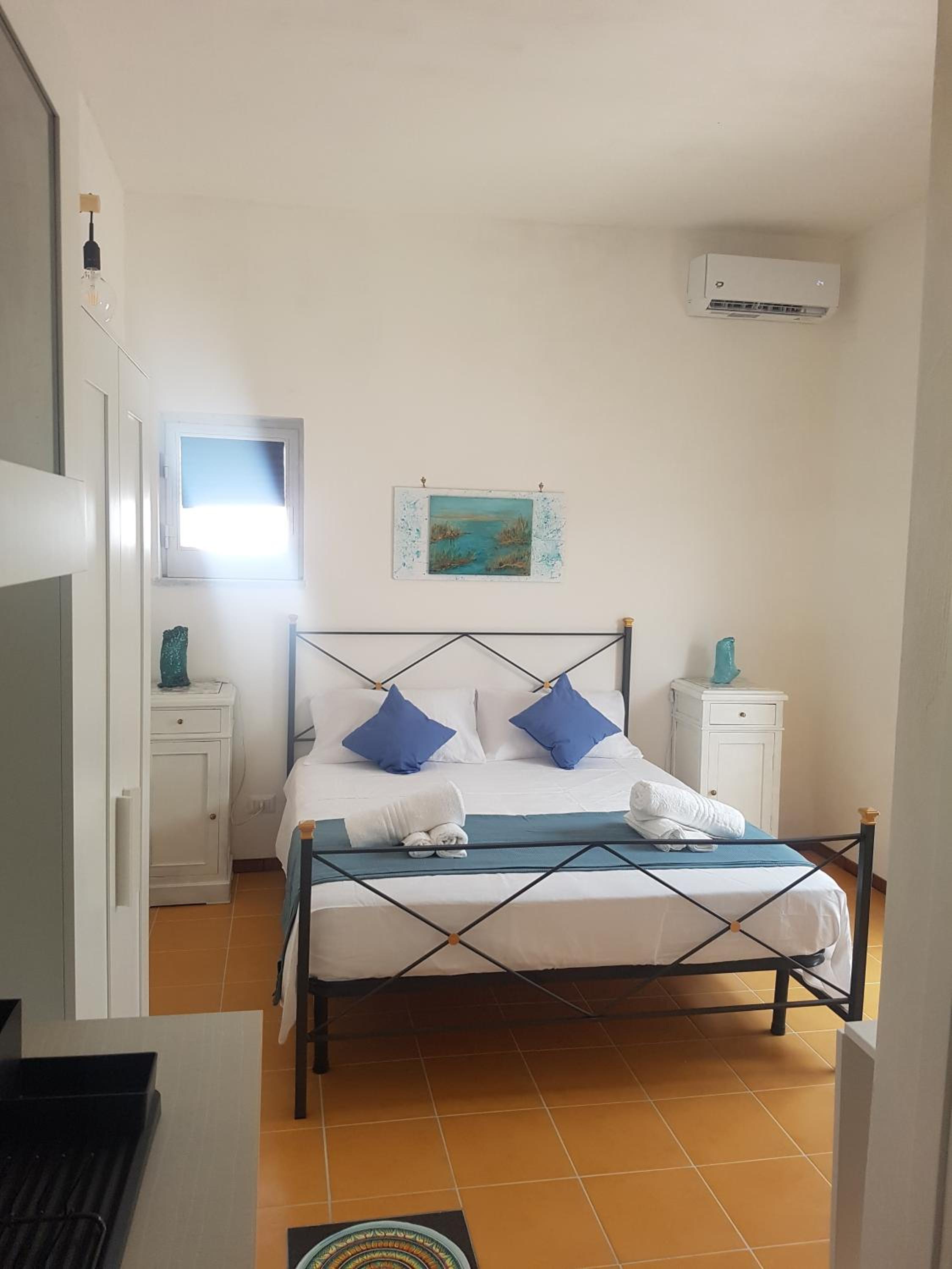Double Room with Private Bathroom photo 1