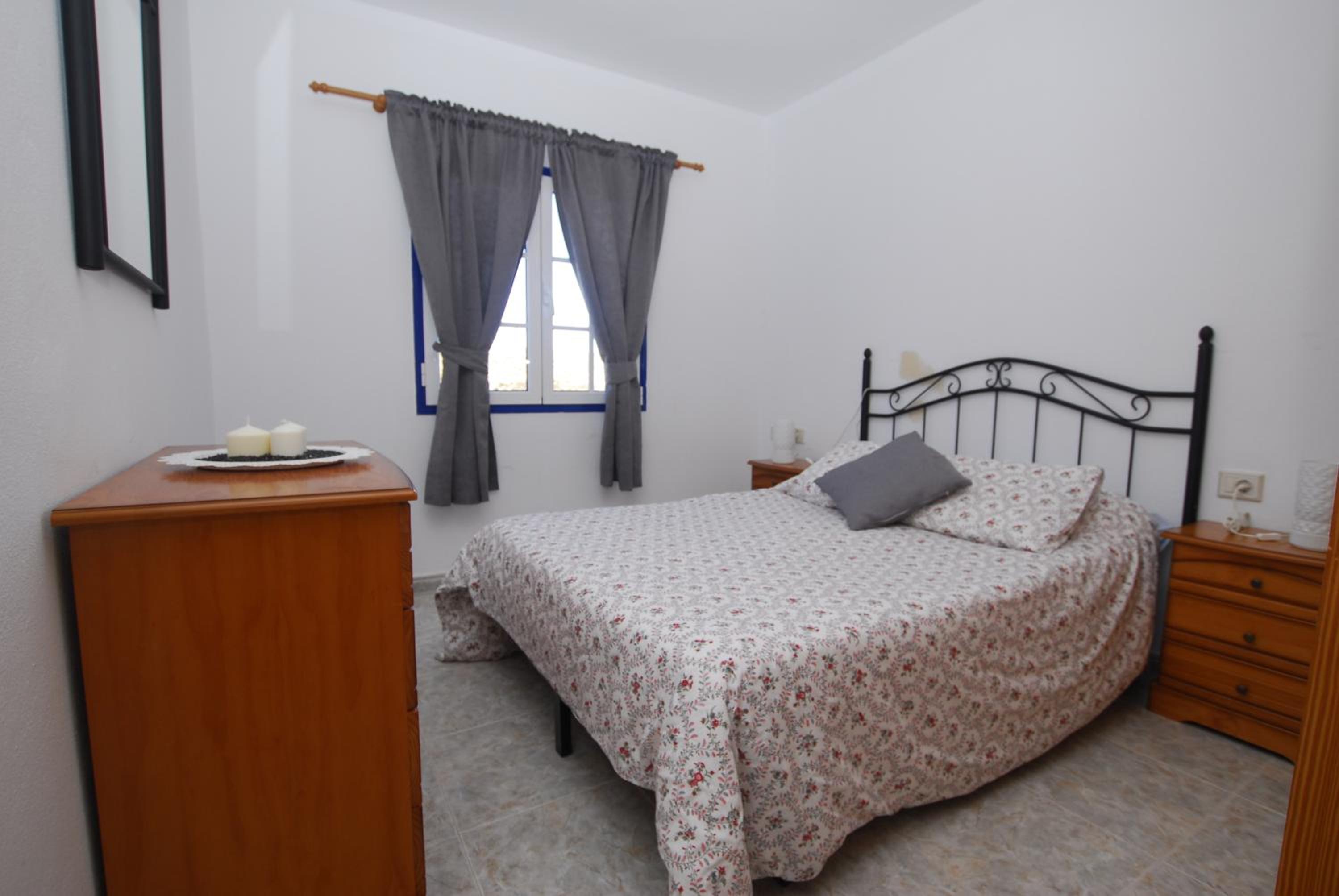 Two-Bedroom Apartment with Ocean View photo 2