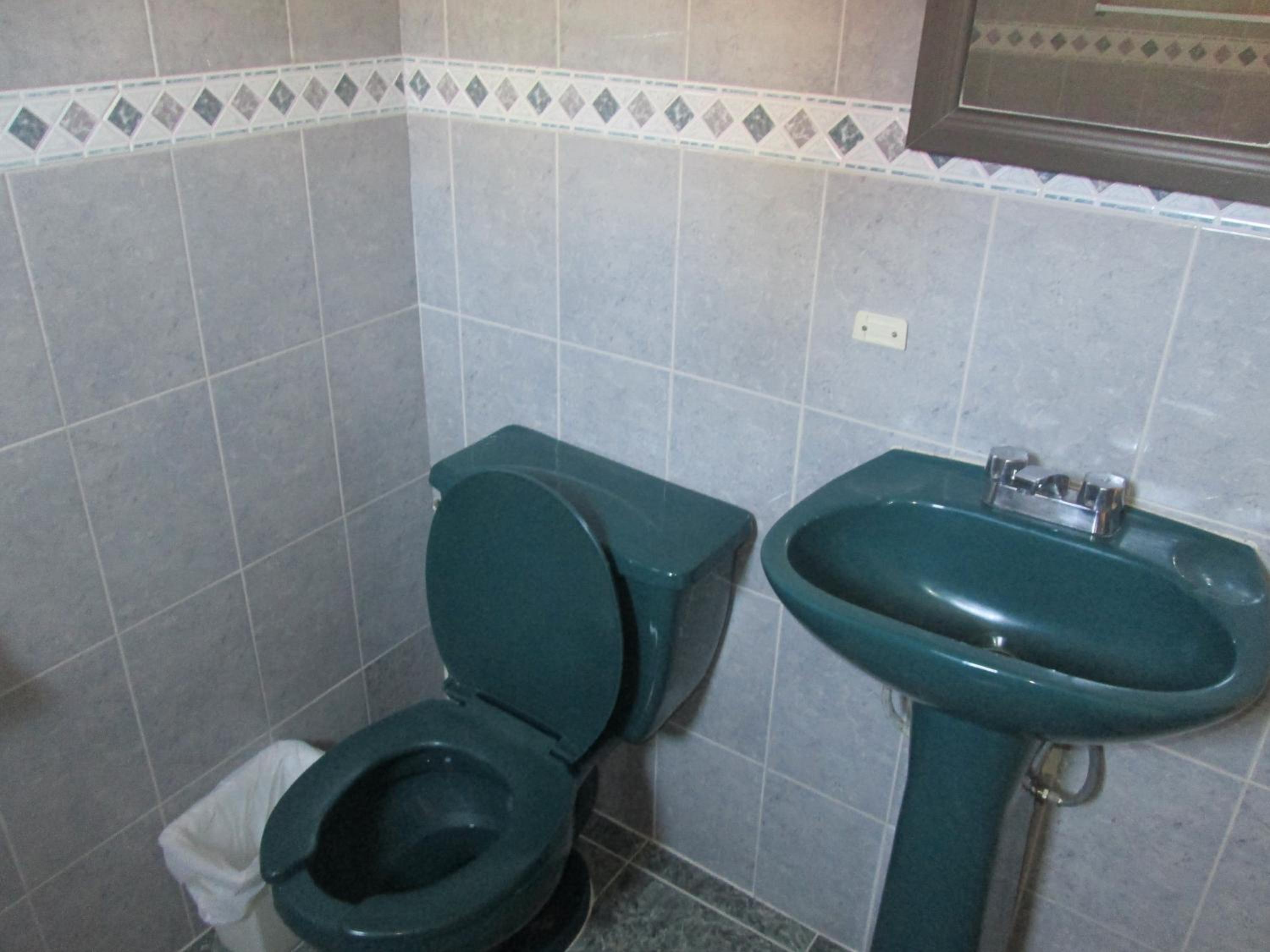 Double Room - Photo 16