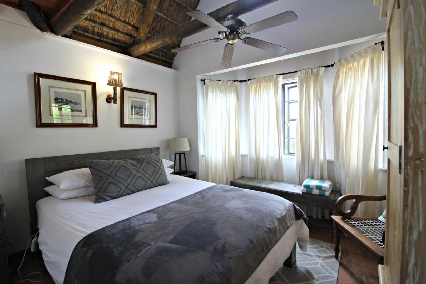 Two-Bedroom Cottage - Photo 18