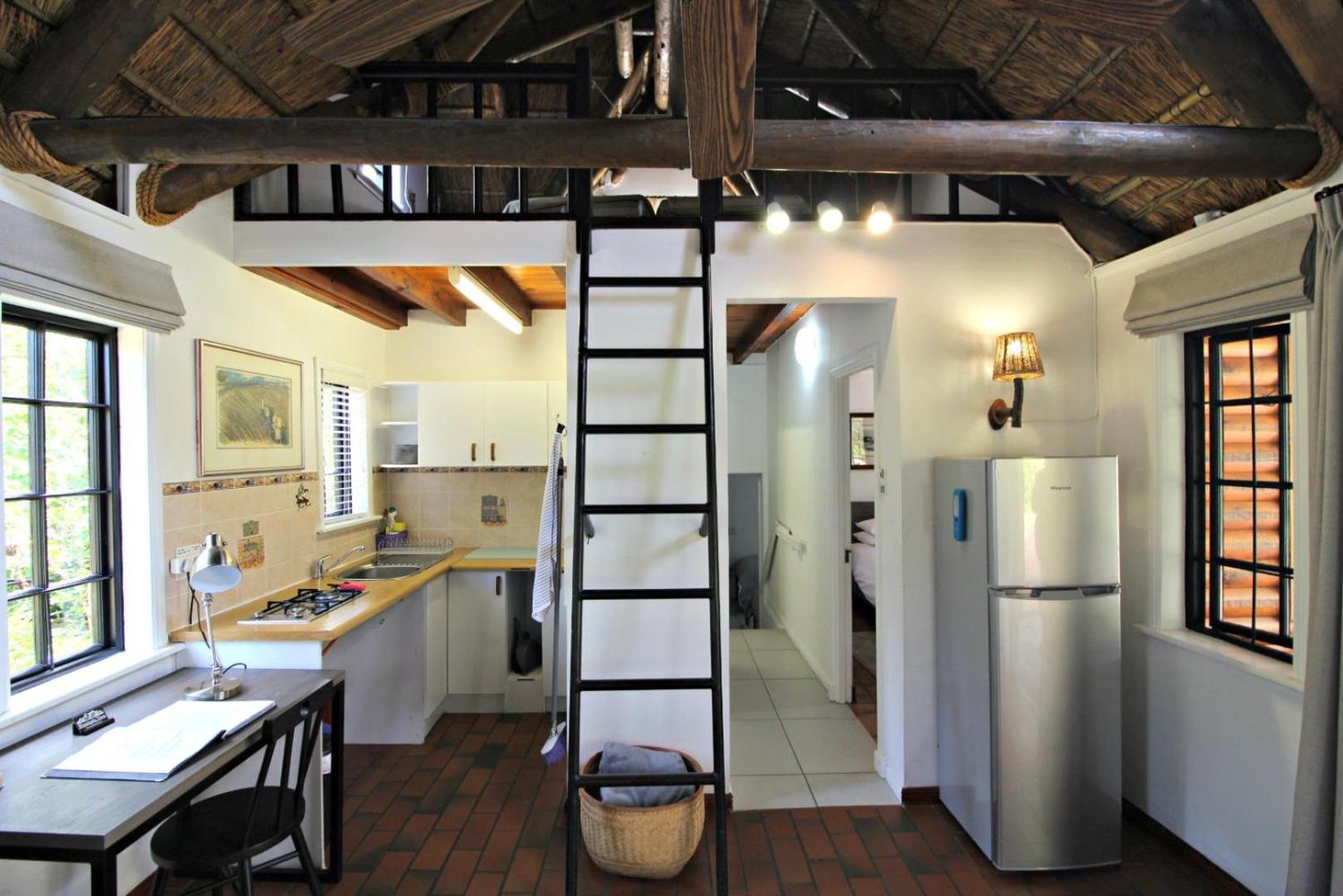 Two-Bedroom Cottage - Photo 8