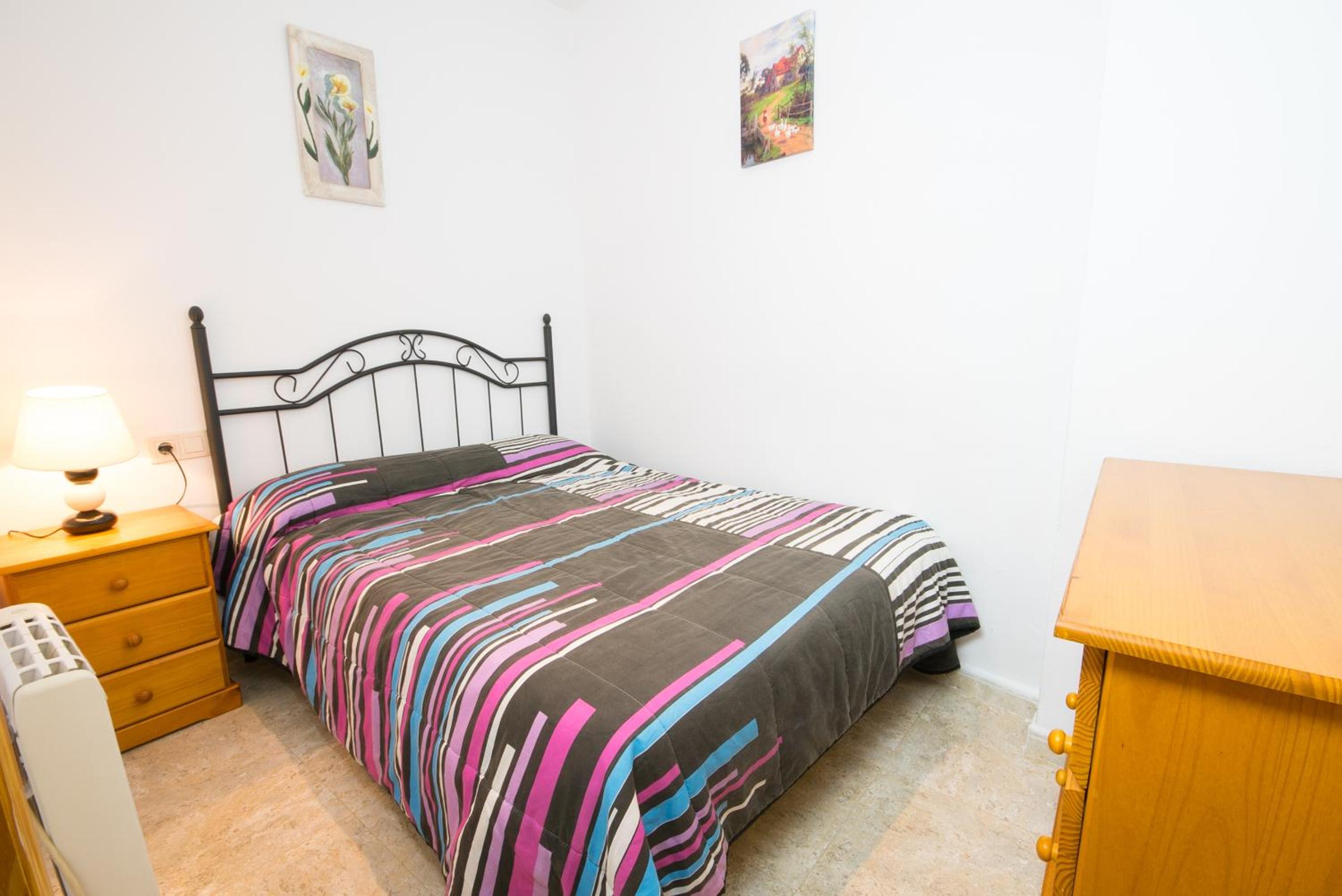 Three-Bedroom House photo 3
