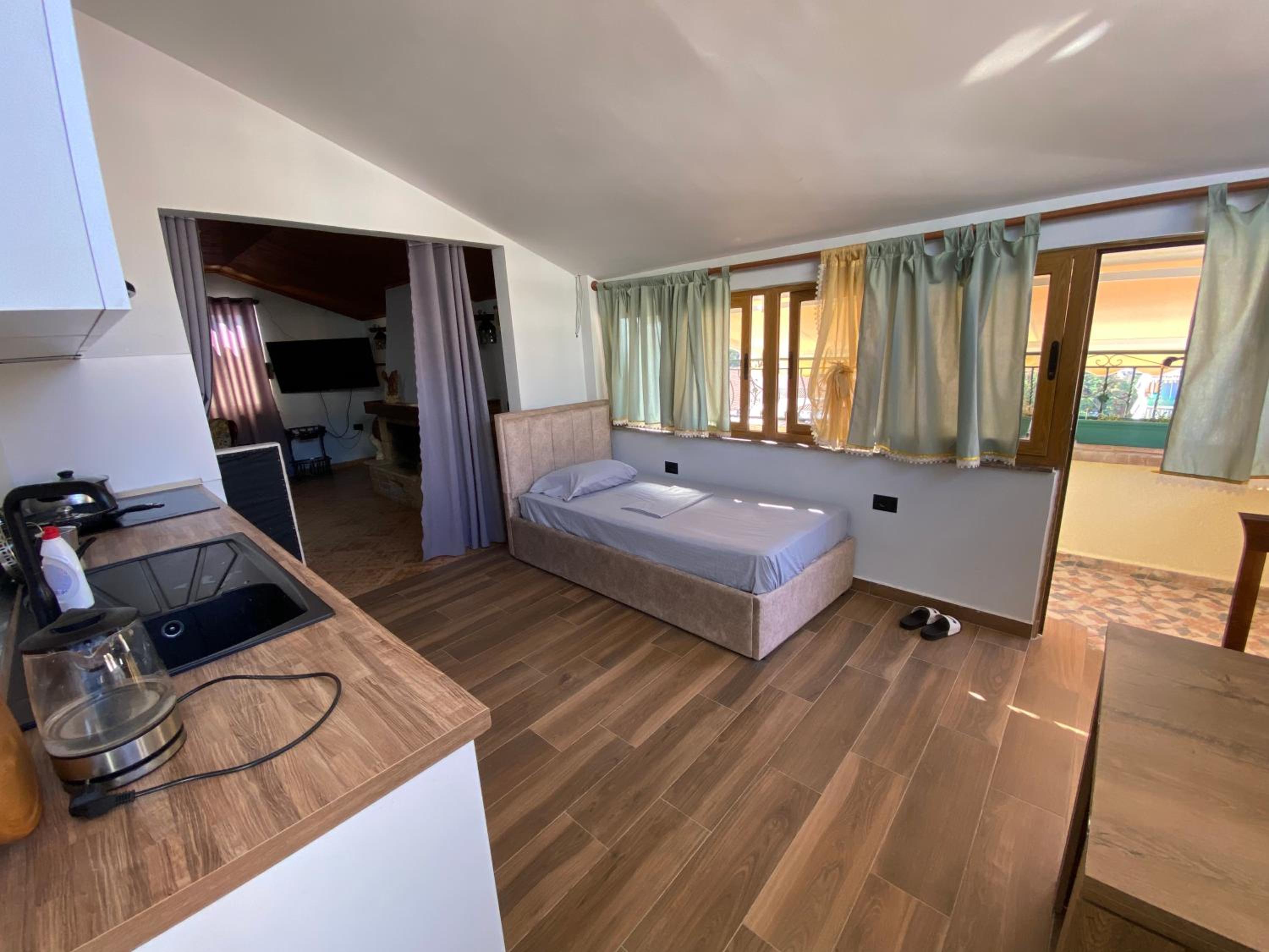 Apartment with Balcony