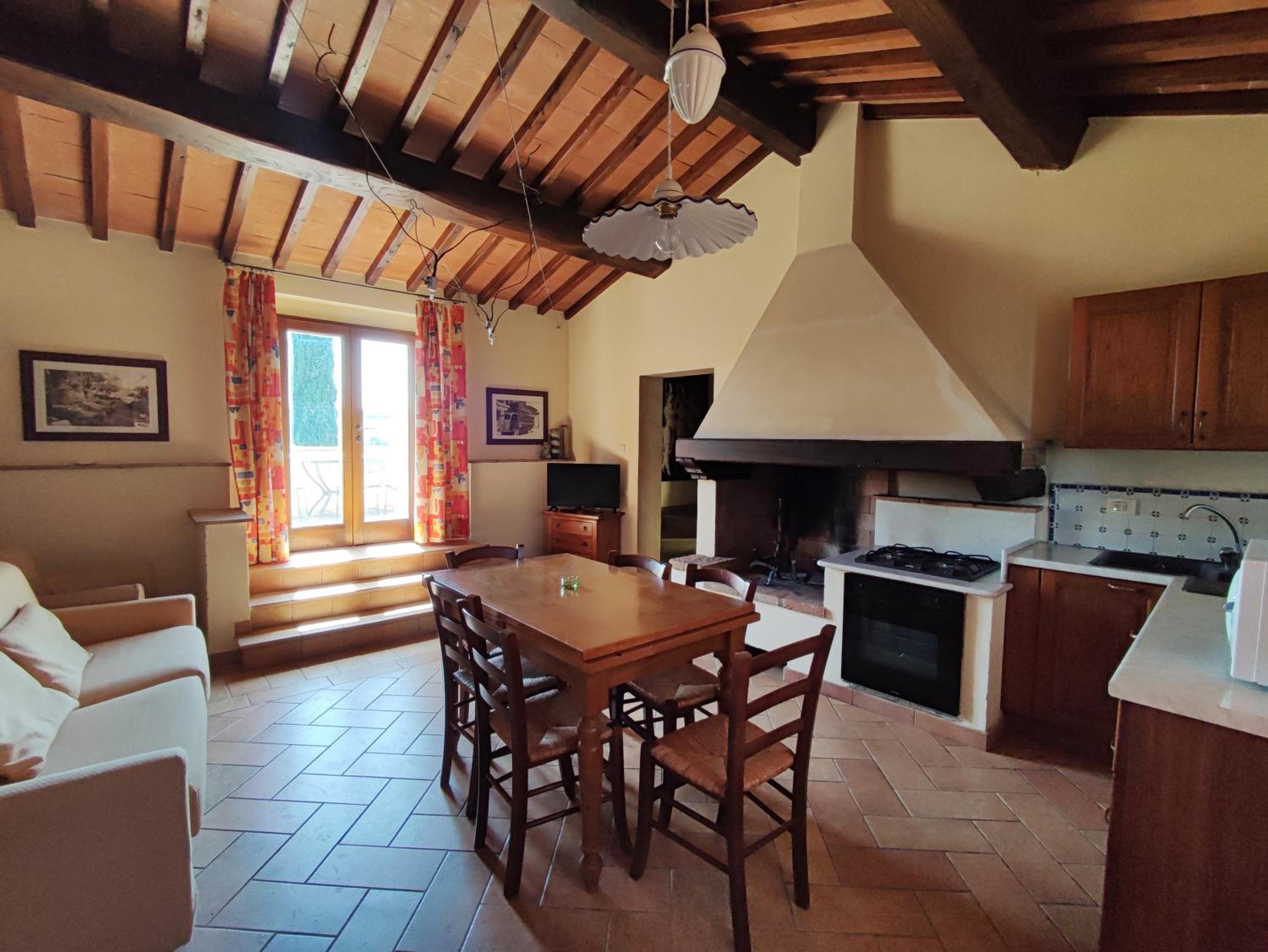 Maisonette photo 3