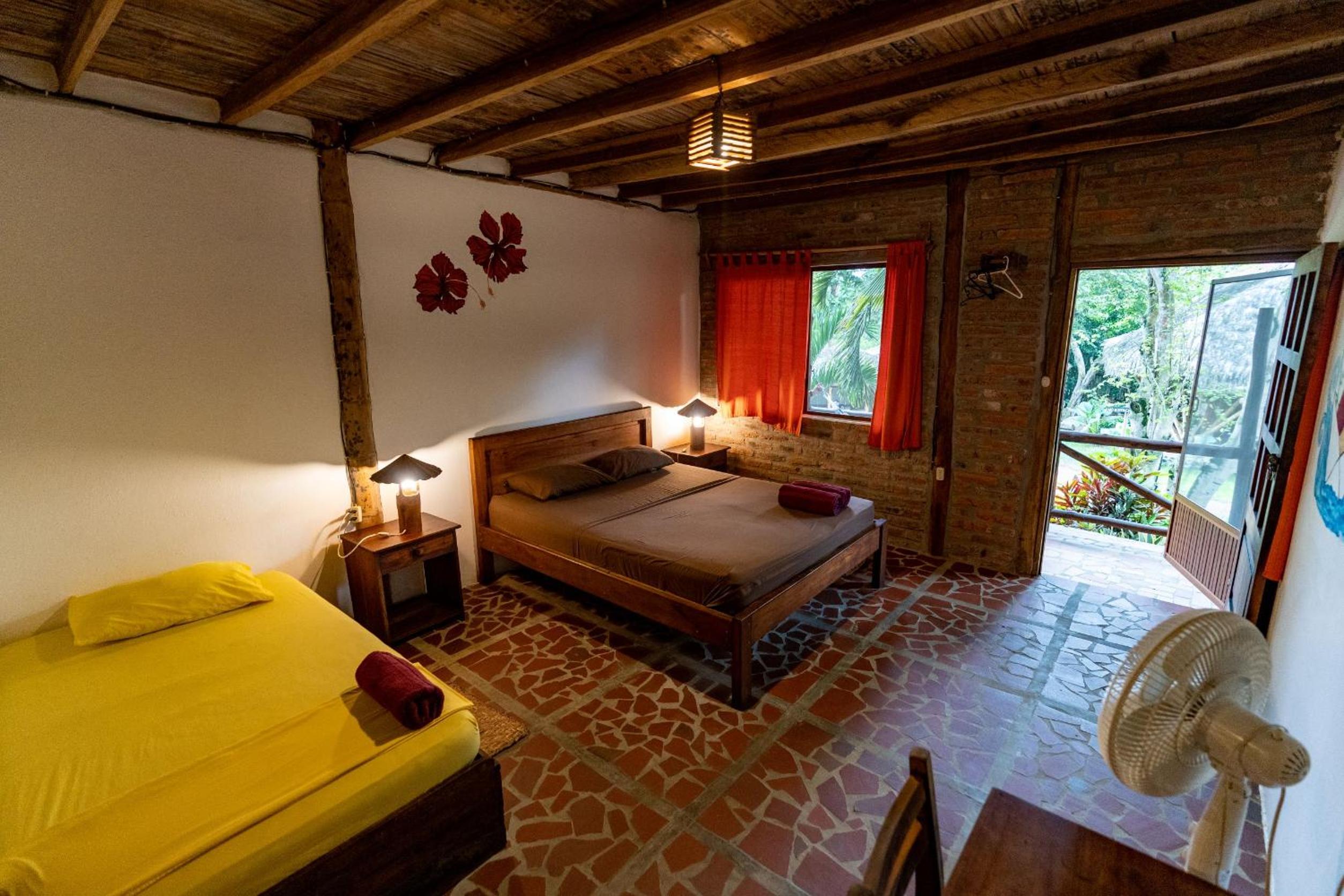Standard Double Room With Fan photo 2