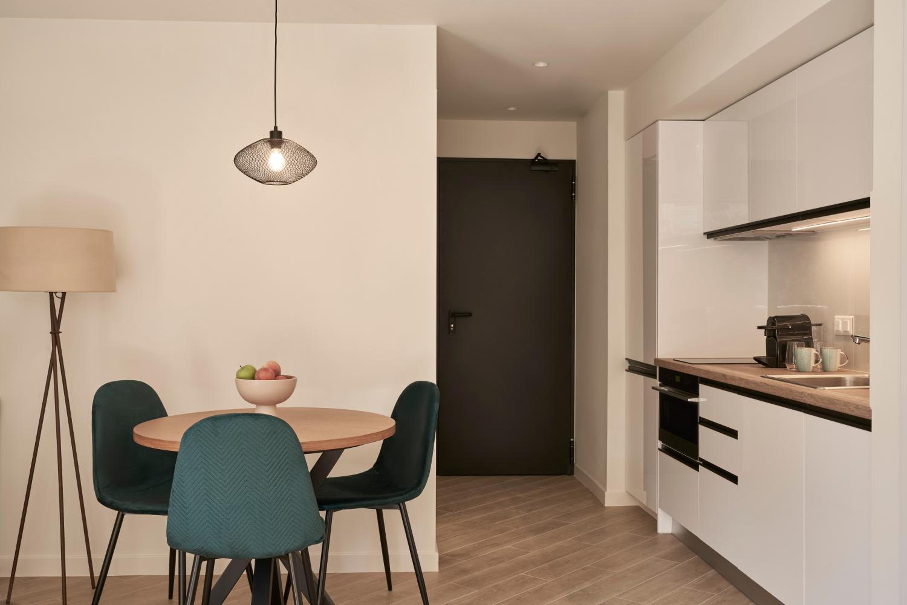Deluxe Apartment with balcony photo 2
