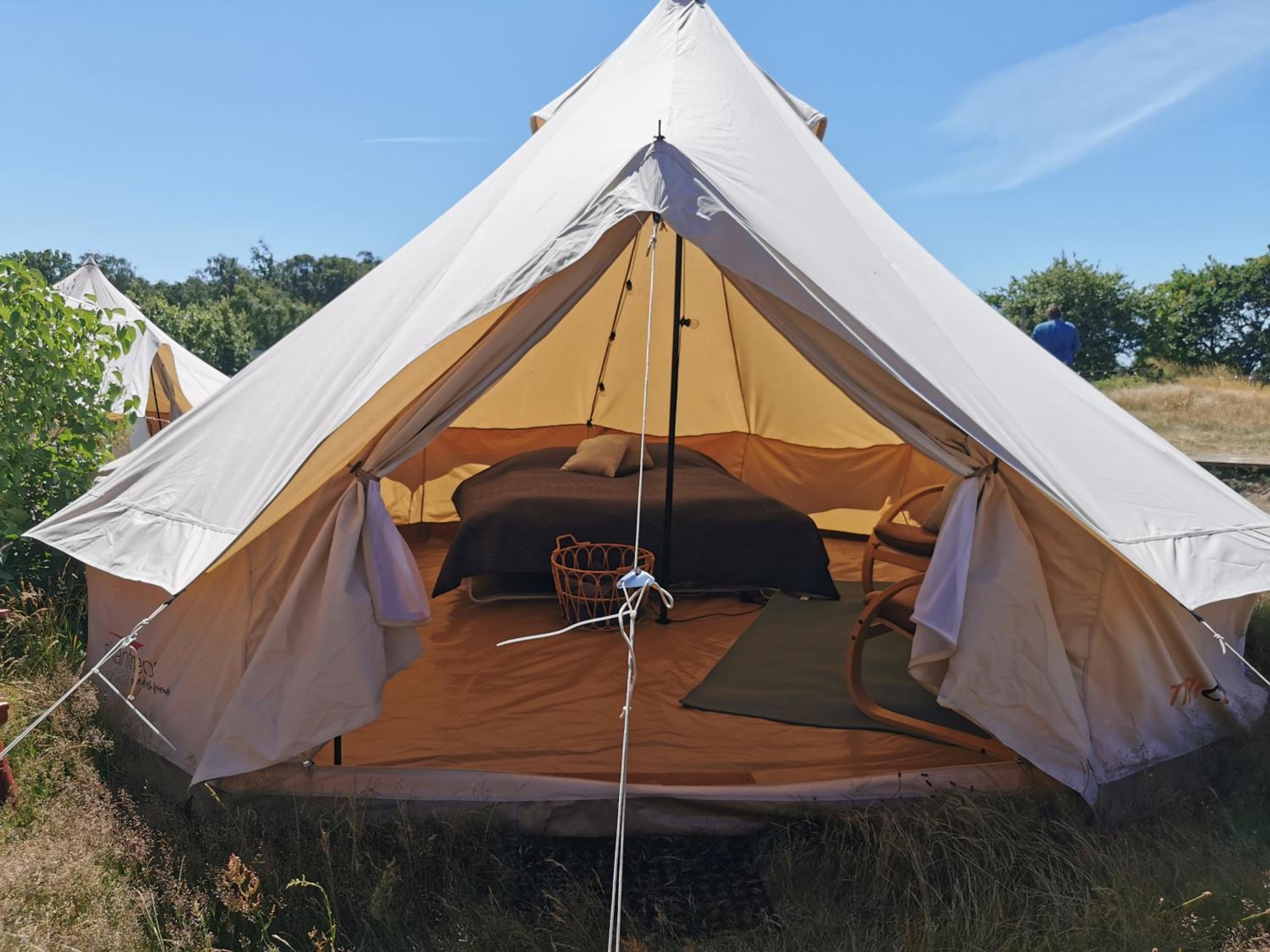 Tent