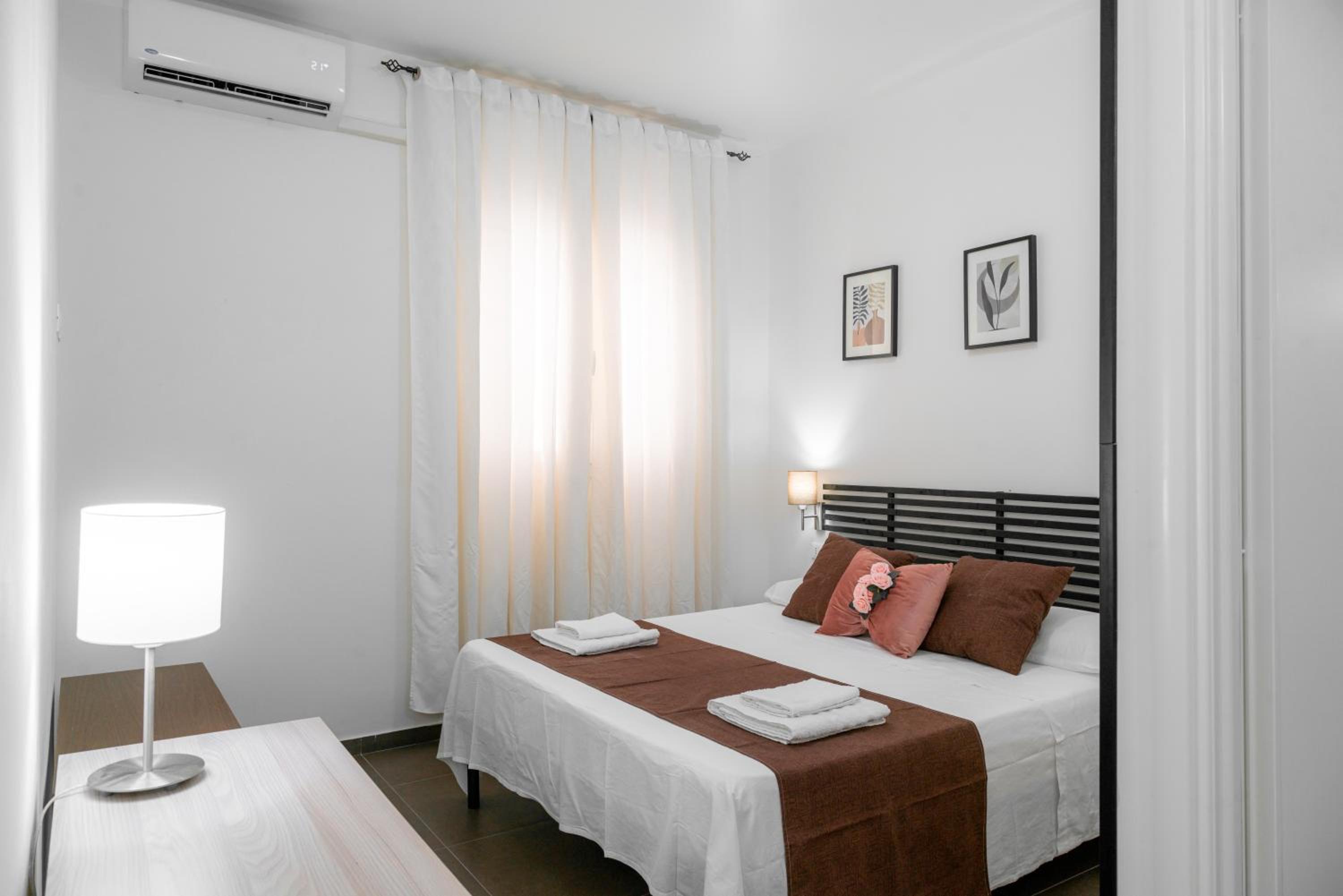 Double Room with Private Bathroom photo 1
