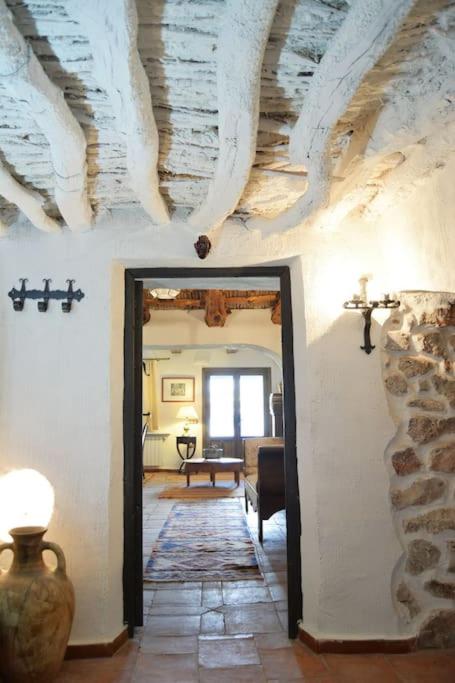 Casa de cuatro habitaciones