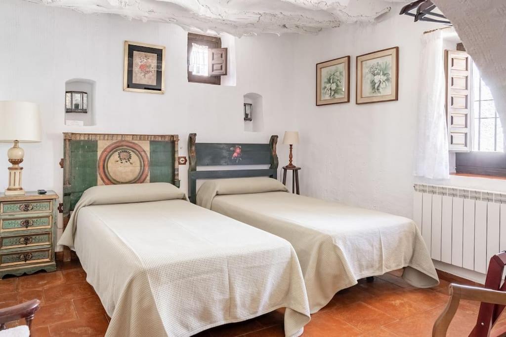 Habitación Doble con Baño Privado - Planta Baja