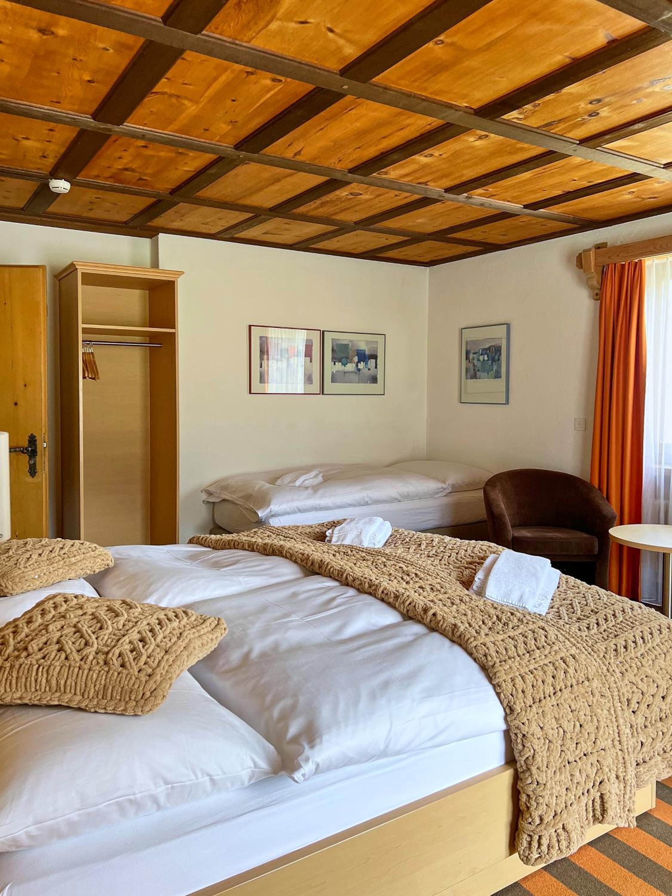 Comfort Triple Room