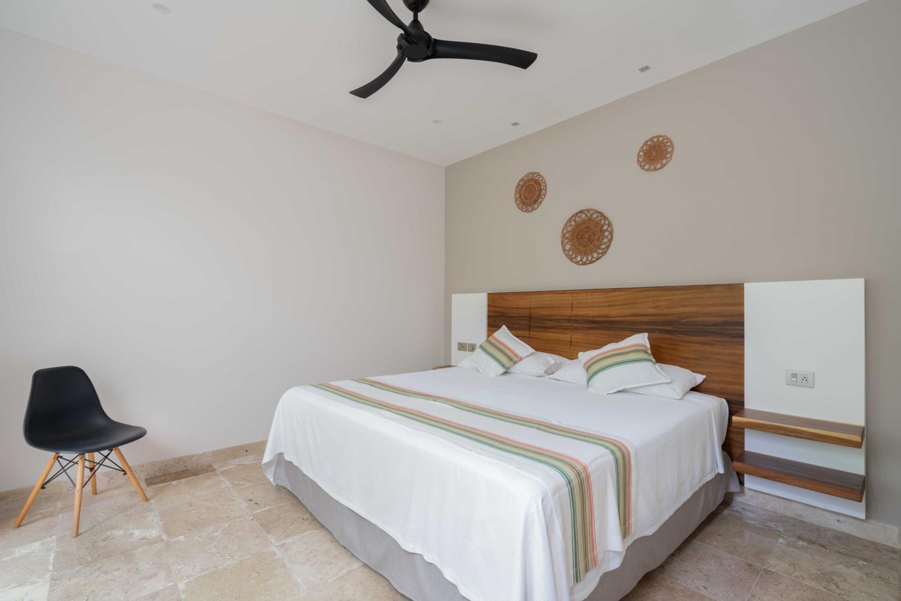 Two-Bedroom Apartment - Photo 11