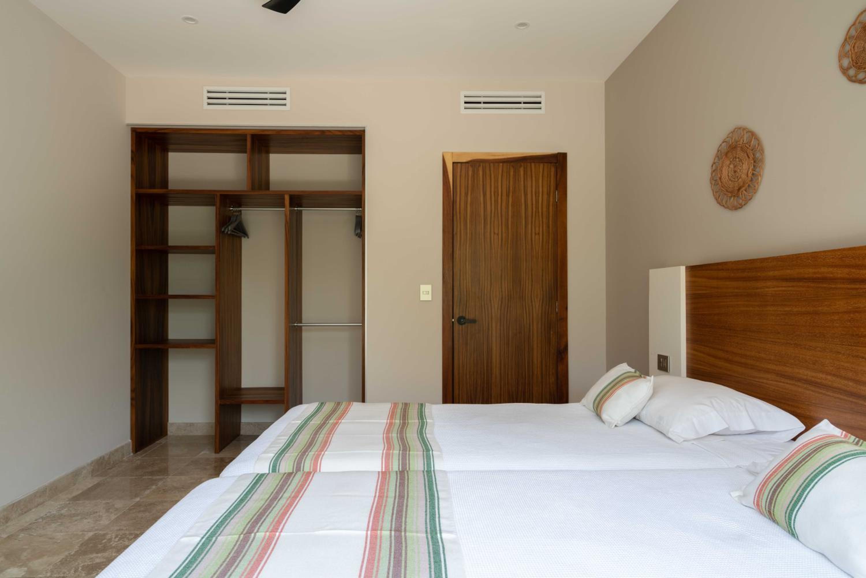 Two-Bedroom Apartment - Photo 6