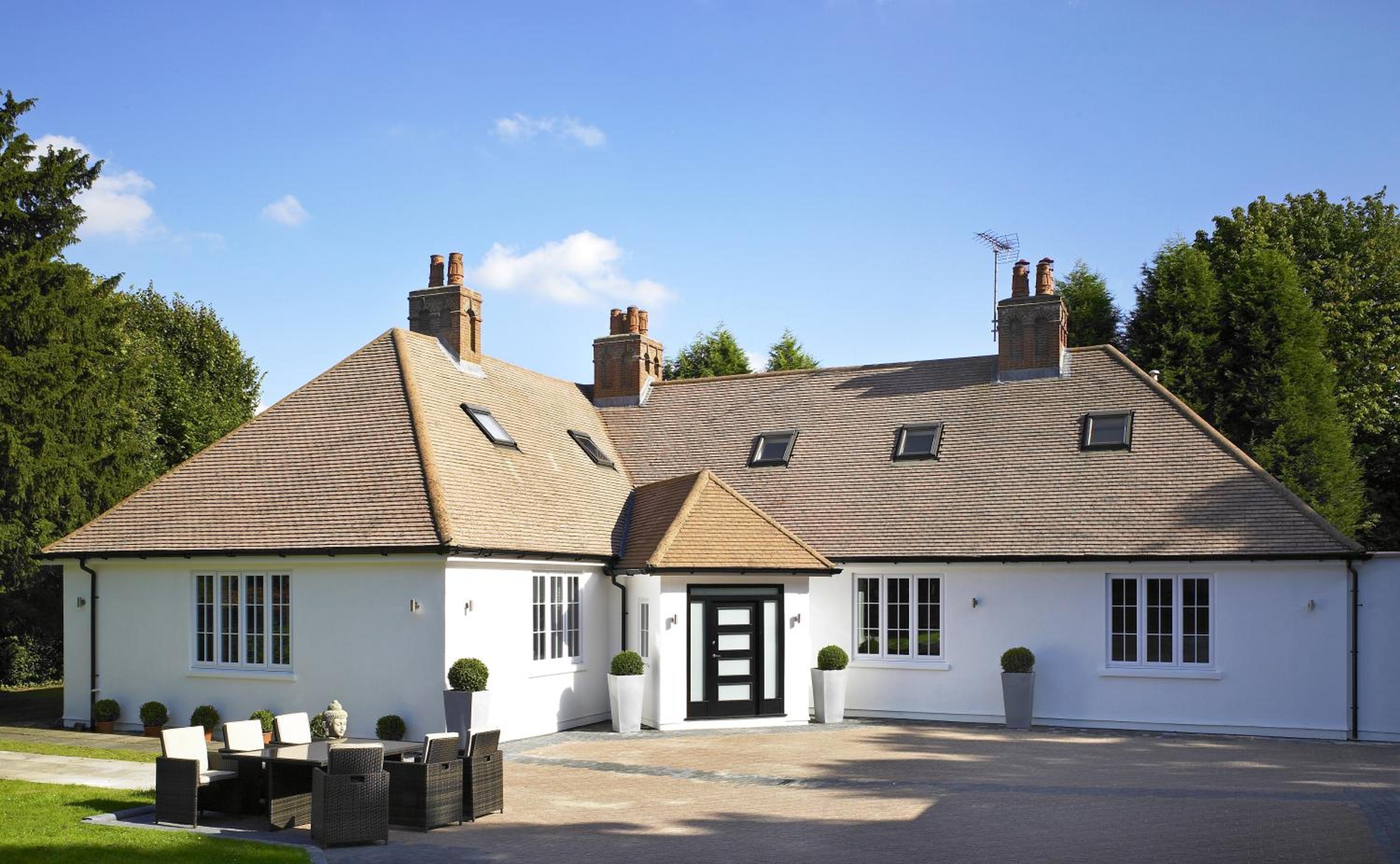 Cottage with Garden View