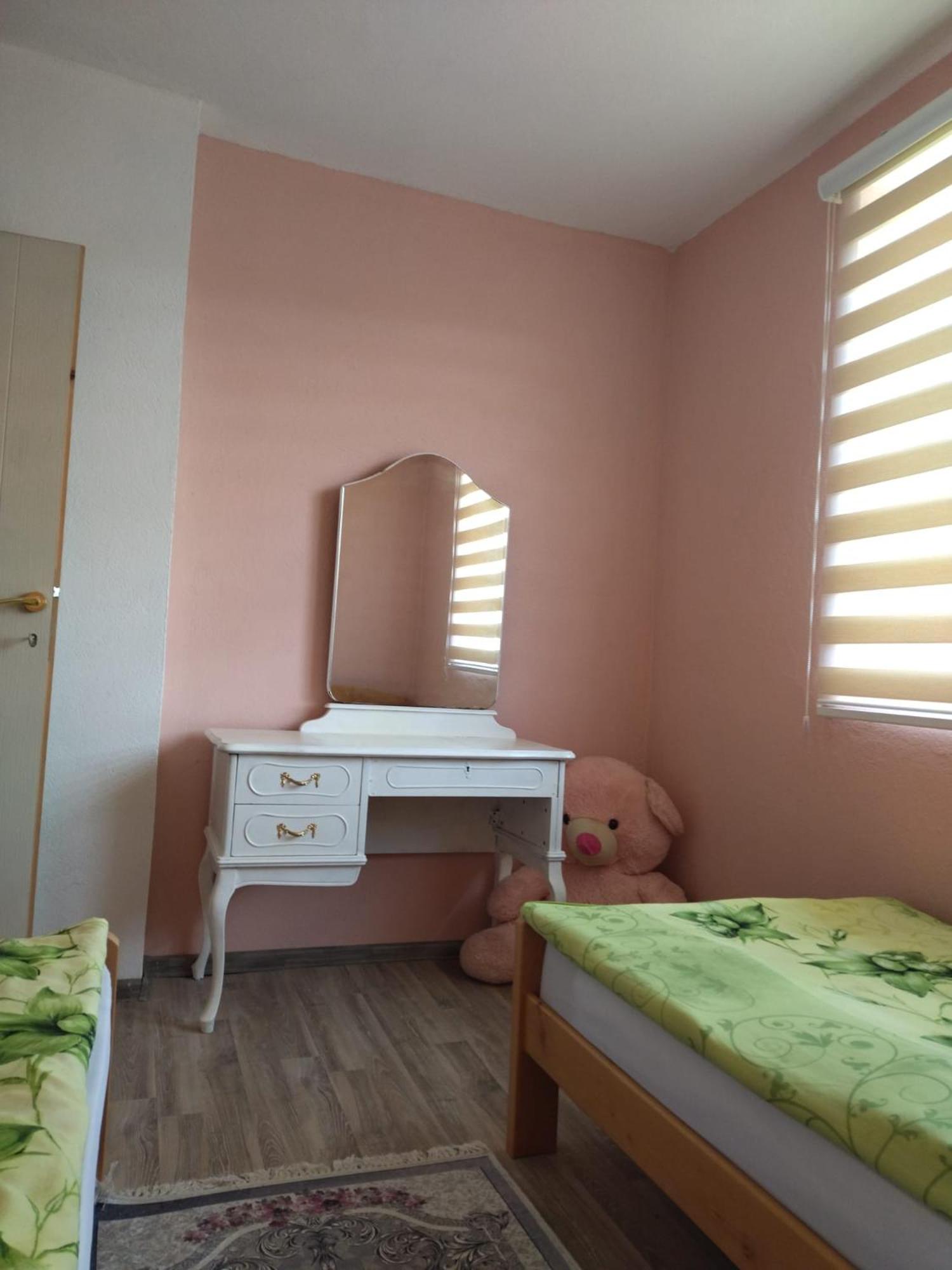 Twin Room photo 2