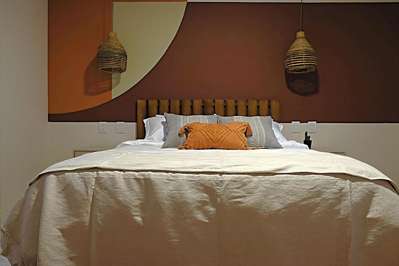 Double Room with Private Bathroom - Photo 66