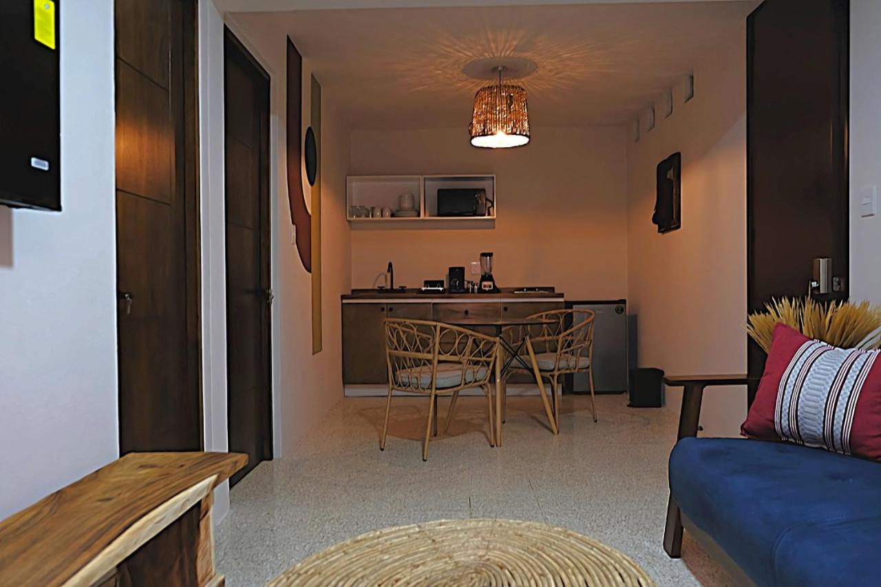 Double Room with Private Bathroom - Photo 69