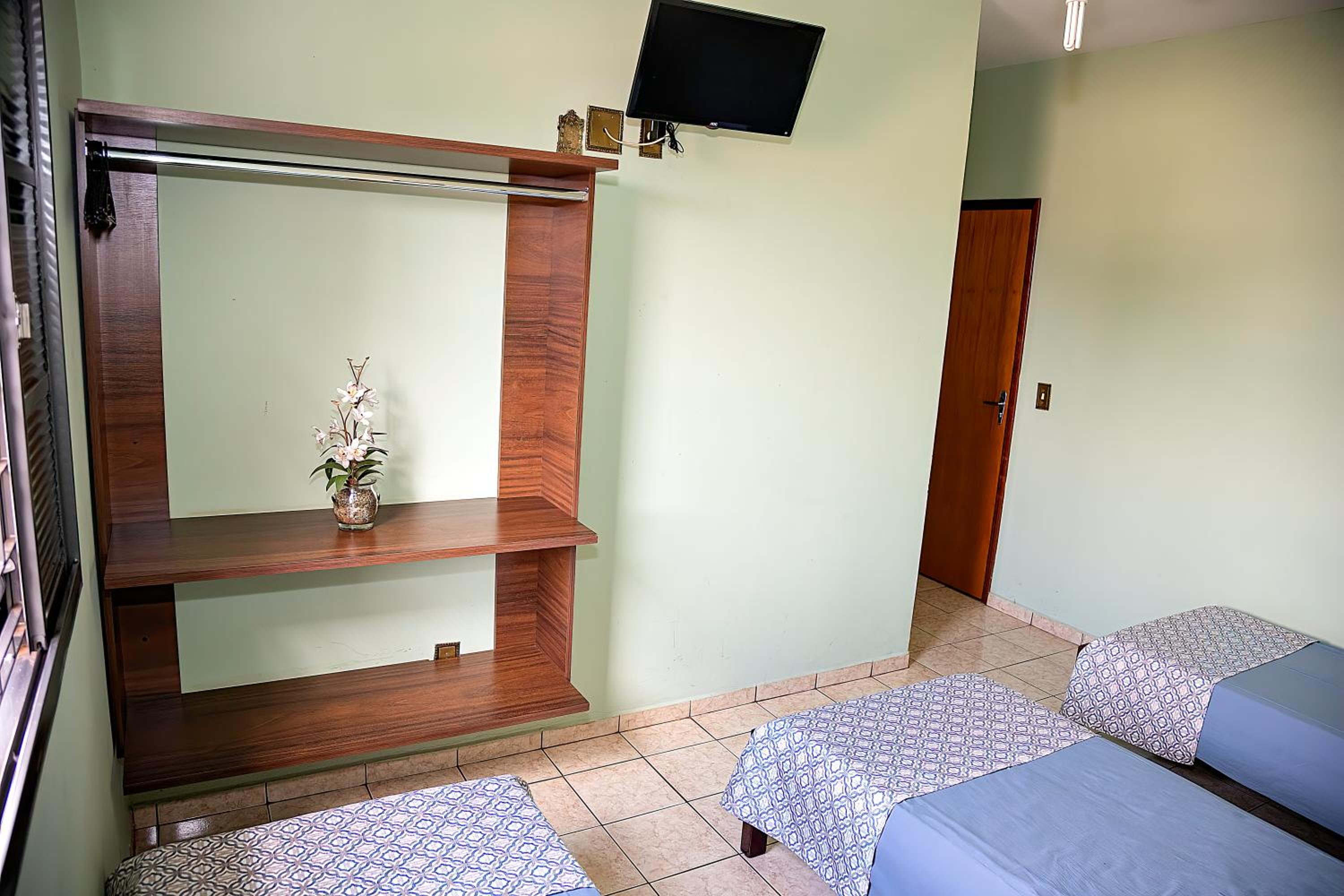 Deluxe Triple Room photo 2
