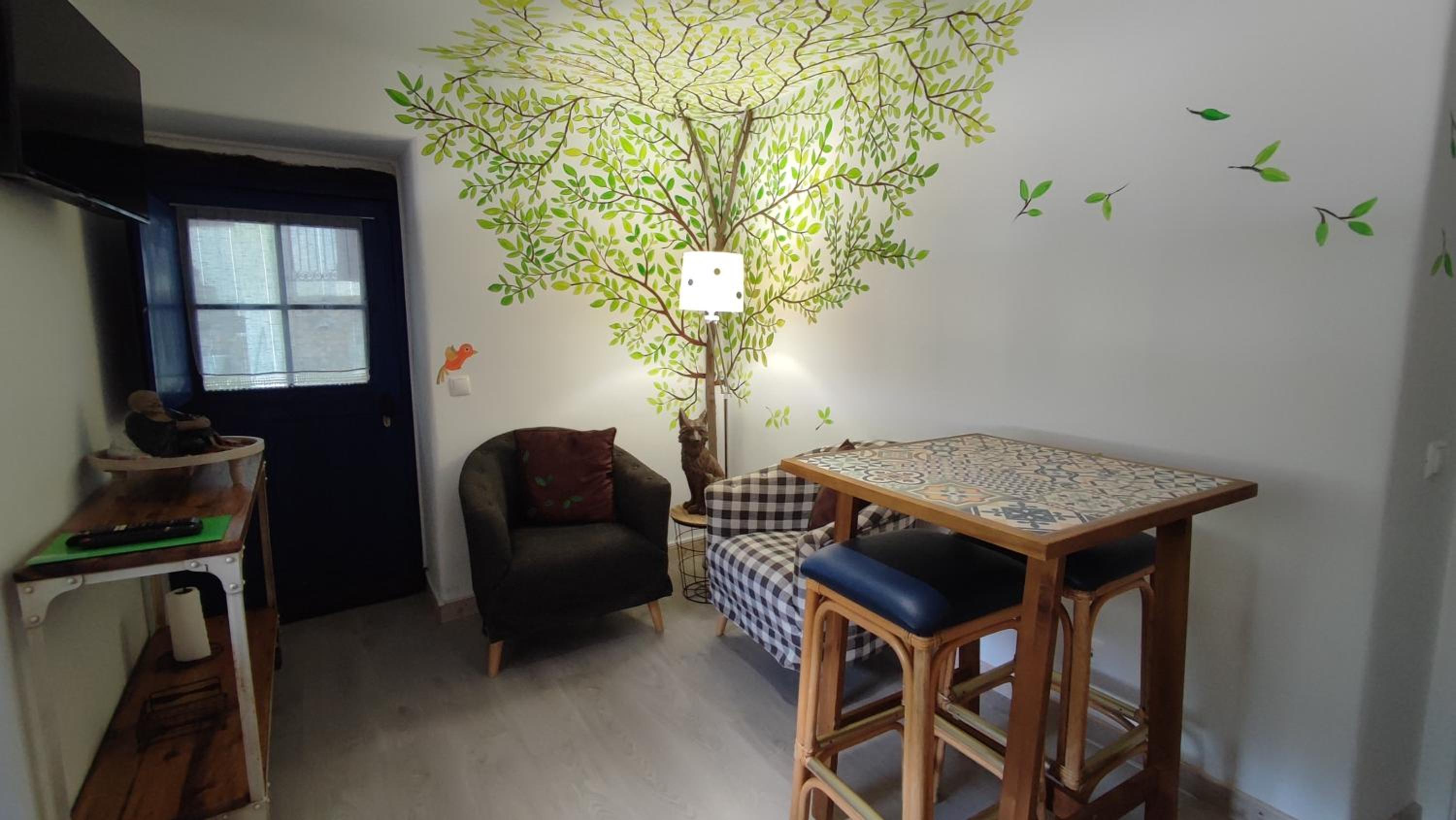 One-Bedroom House photo 2