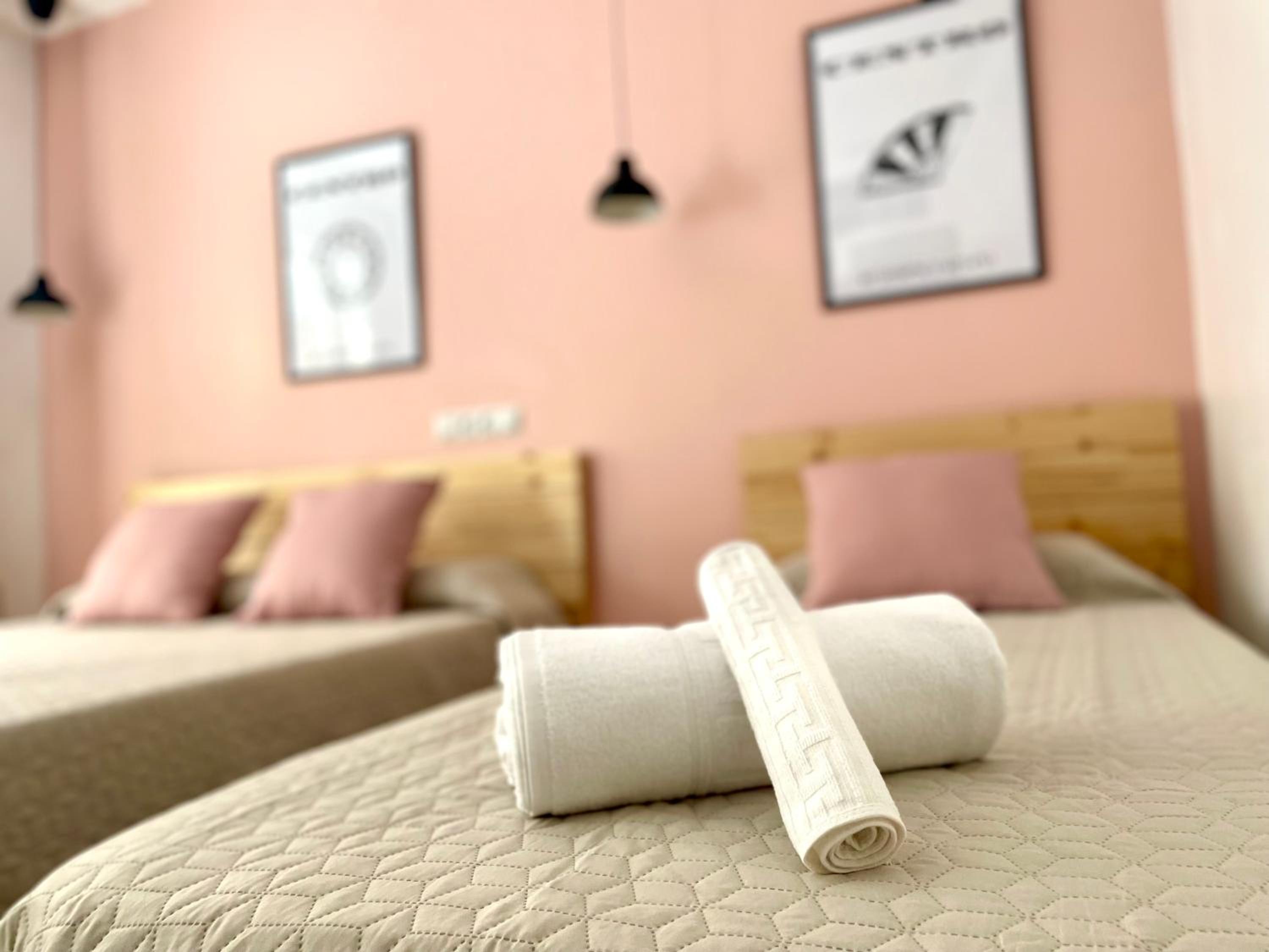 Quadruple Room - Photo 2