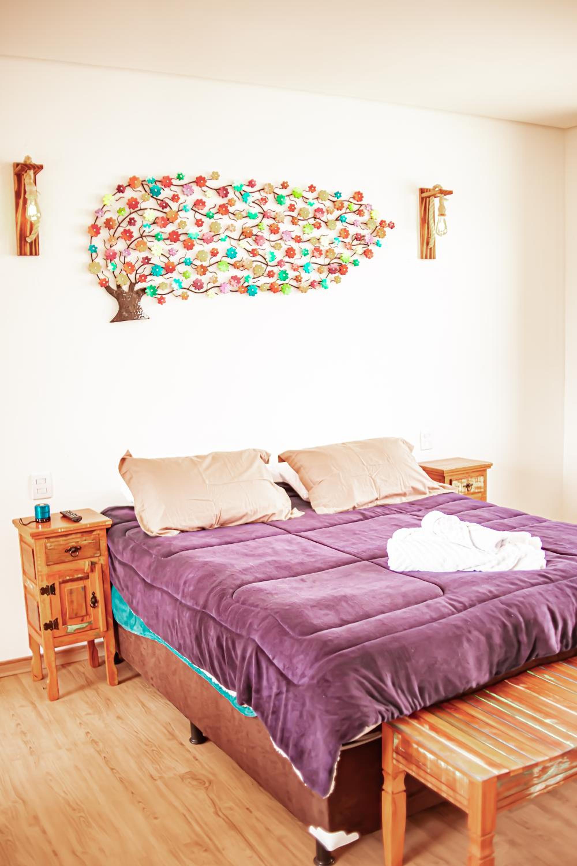 Deluxe Double Room with Bath - Photo 12