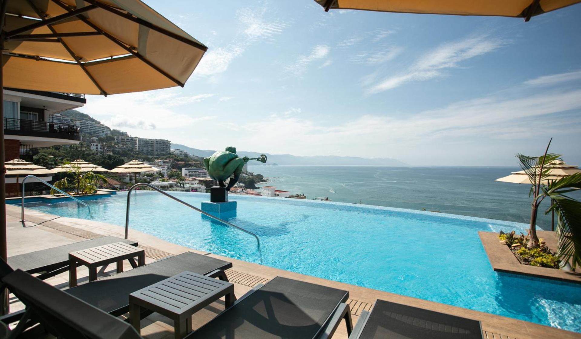 Suite with Sea View - Photo 4