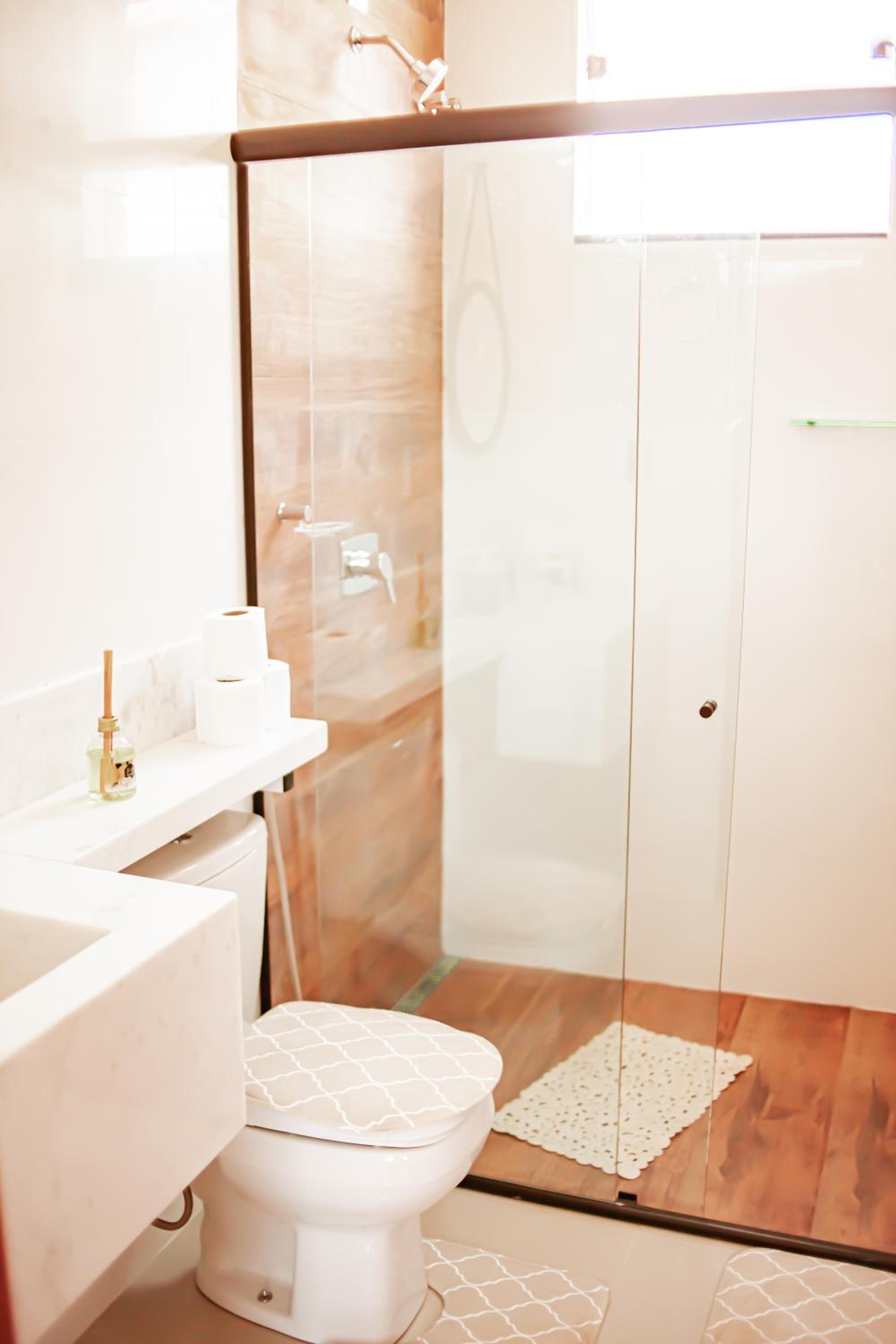 Deluxe Room (2 Adults + 1 Child) - Photo 11