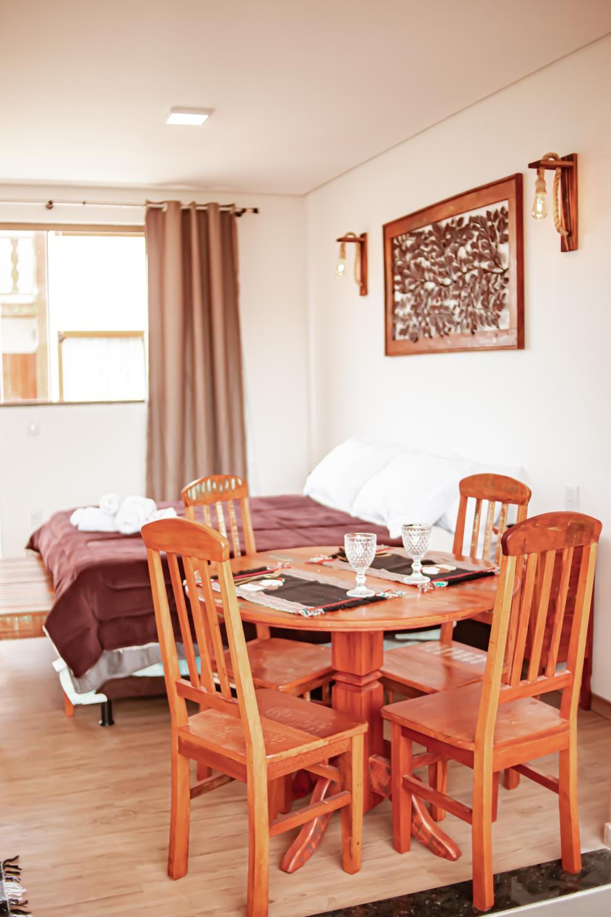 Deluxe Room (2 Adults + 1 Child) - Photo 3