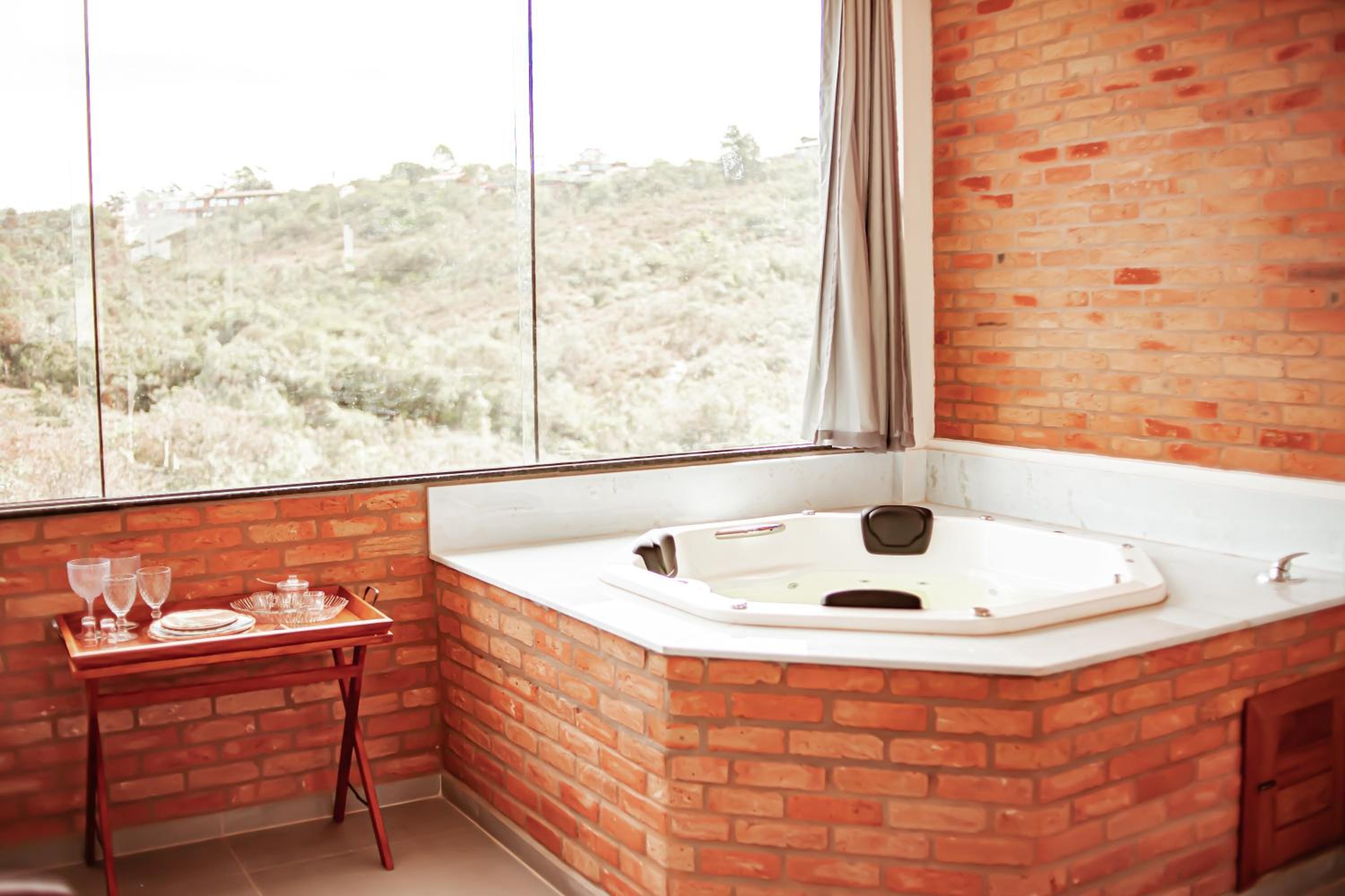 Deluxe Room (2 Adults + 1 Child) - Photo 15