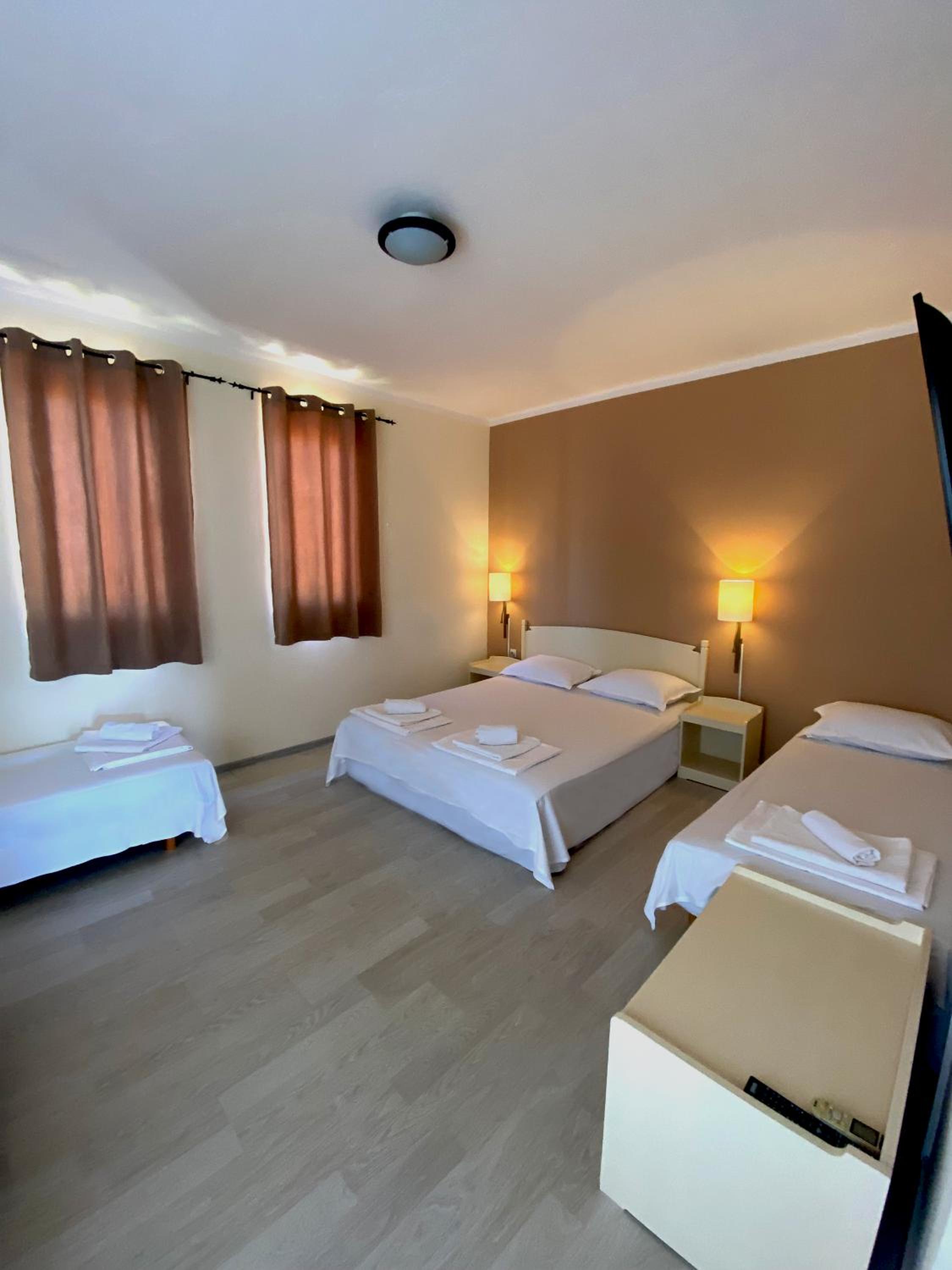 Comfort Quadruple Room with Sea View