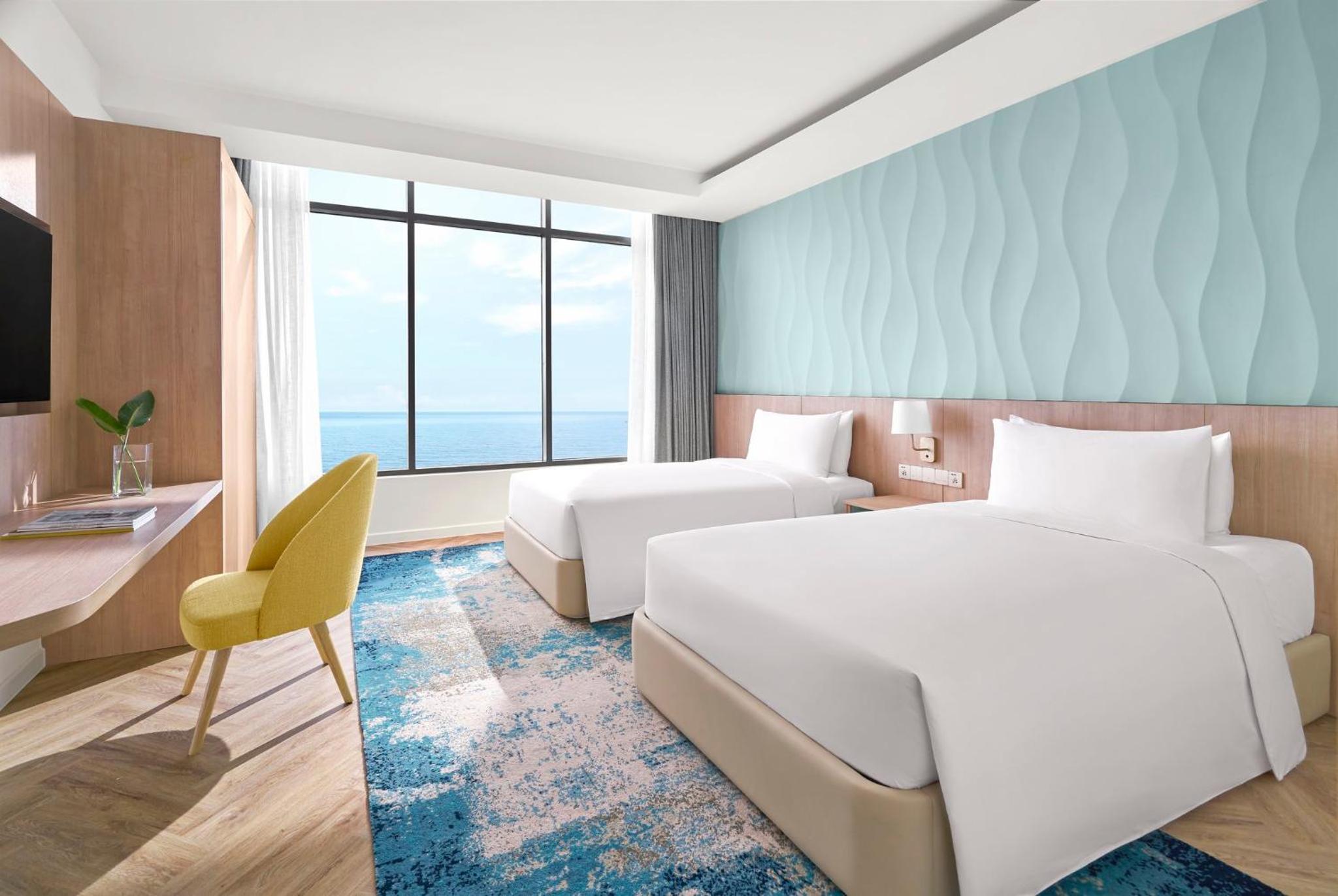 Two-Bedroom Suite with Ocean View - Non-Smoking - Photo 2