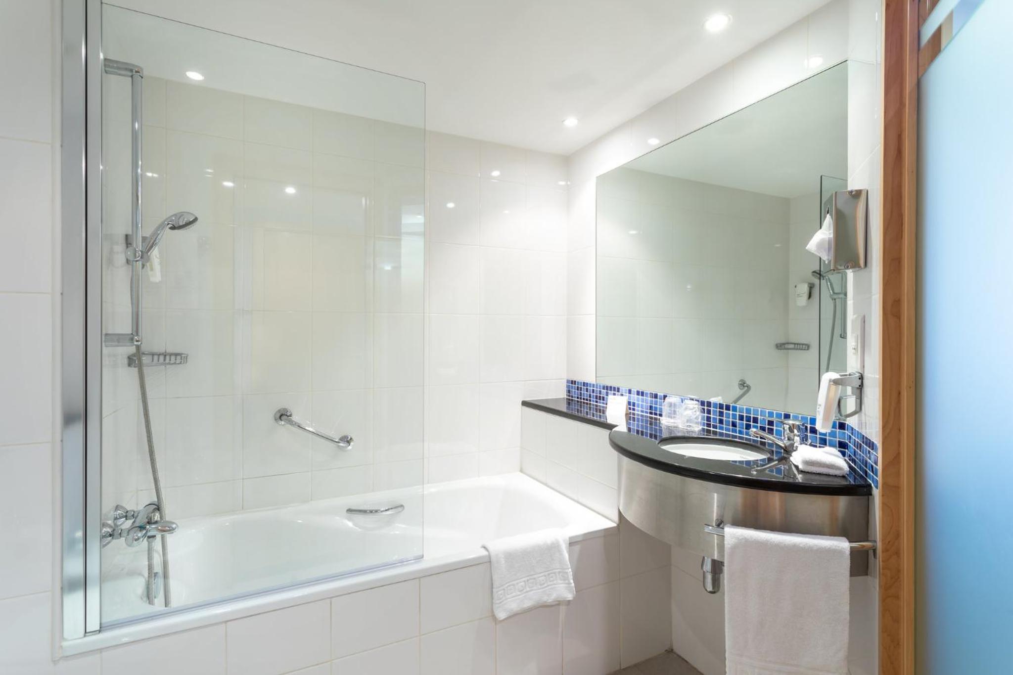 Standard Twin Room - Free Breakfast - Photo 7