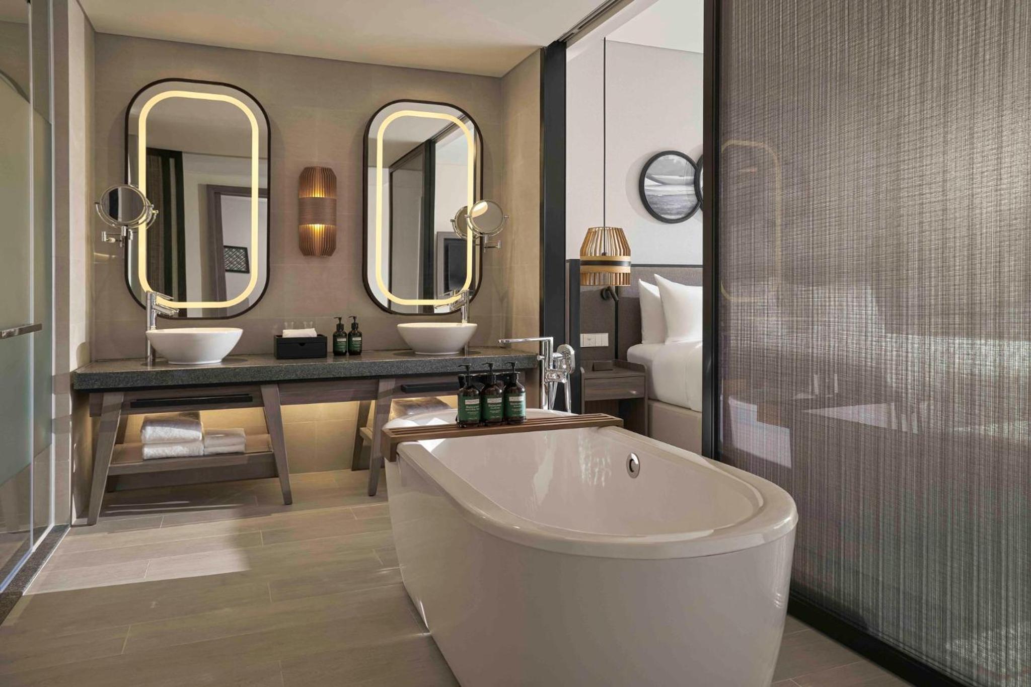 Two-Bedroom Suite - Photo 3