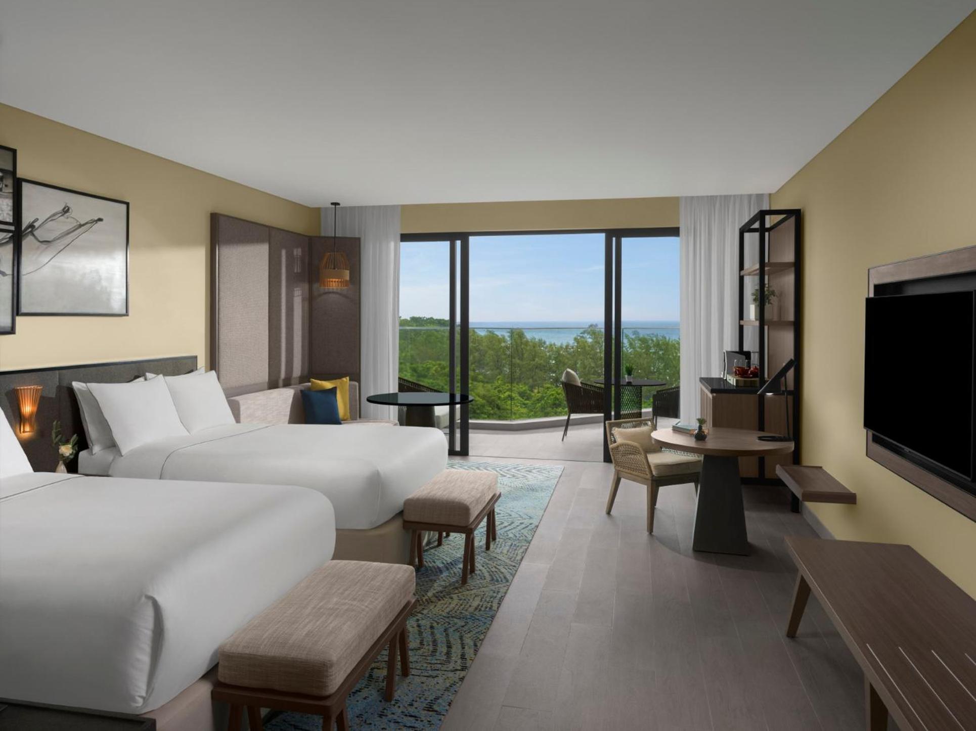 Premium Twin Room with Ocean View - Photo 2