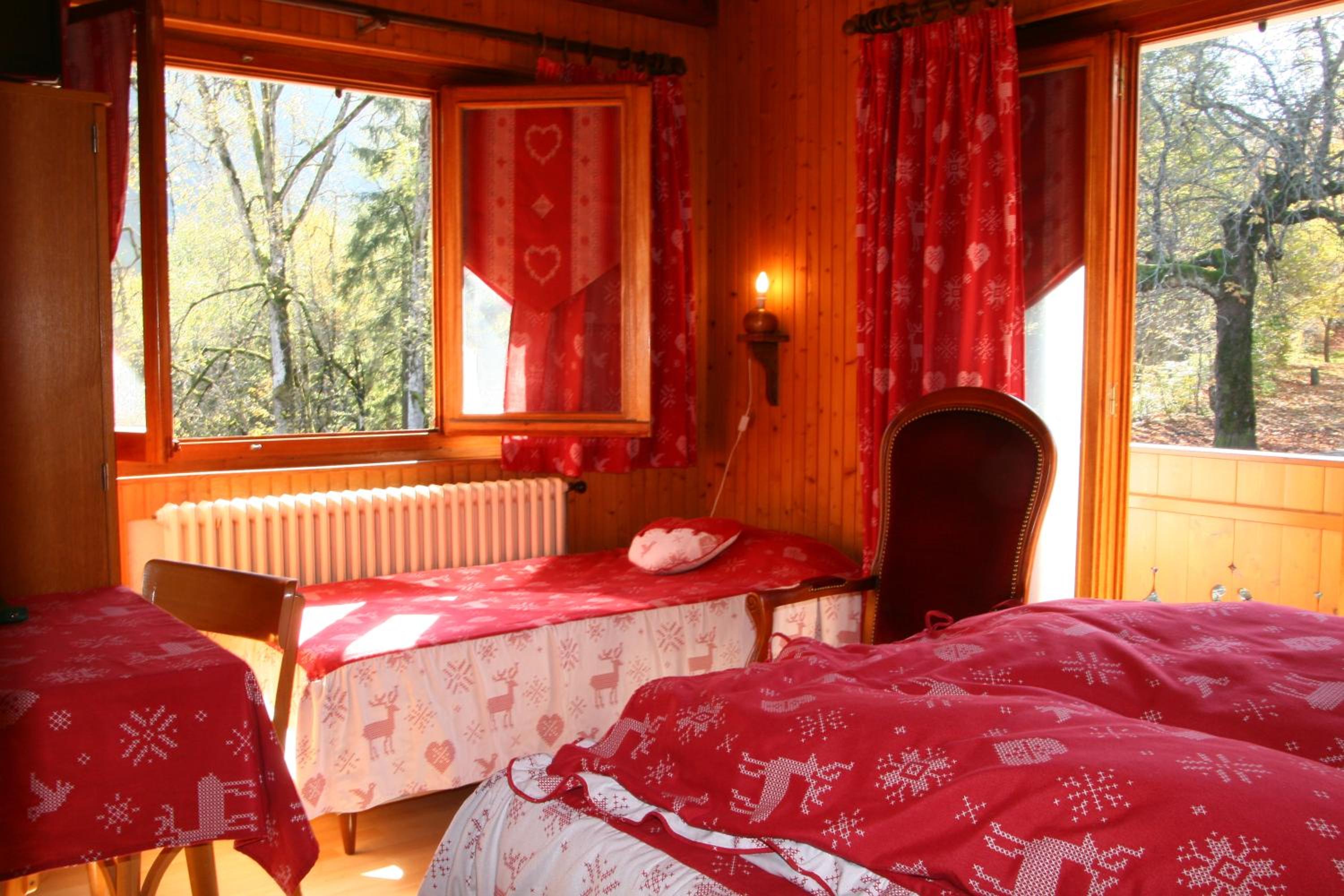 Triple Room (2 Adults + 1 Child) photo 1