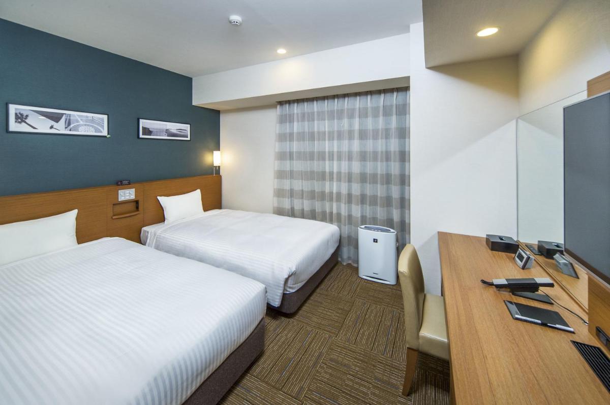 Twin Room - Smoking photo 2