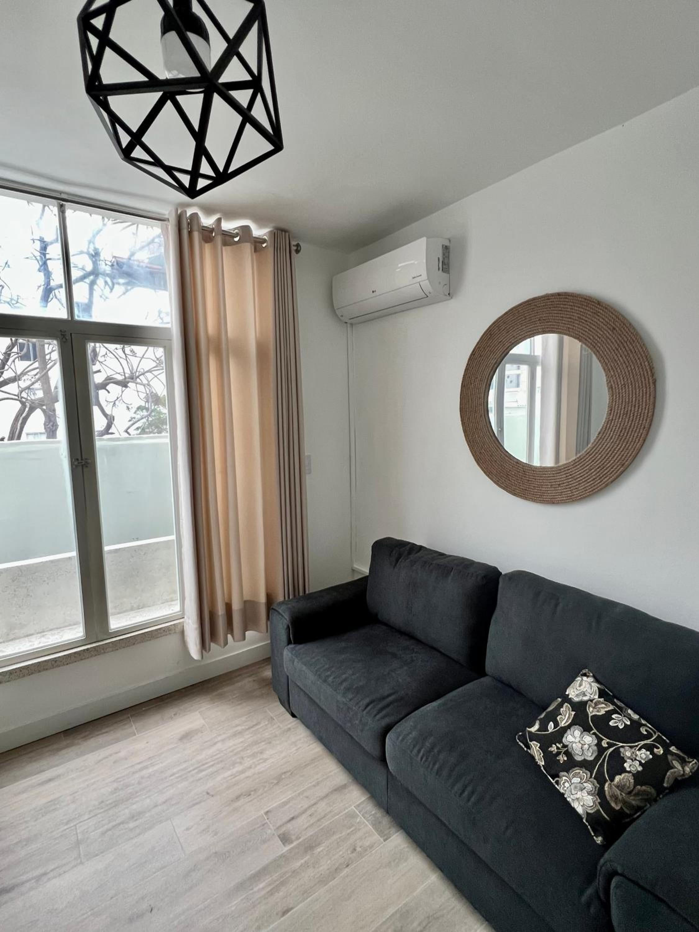 Deluxe Queen Suite with Balcony and Sofa Bed photo 3
