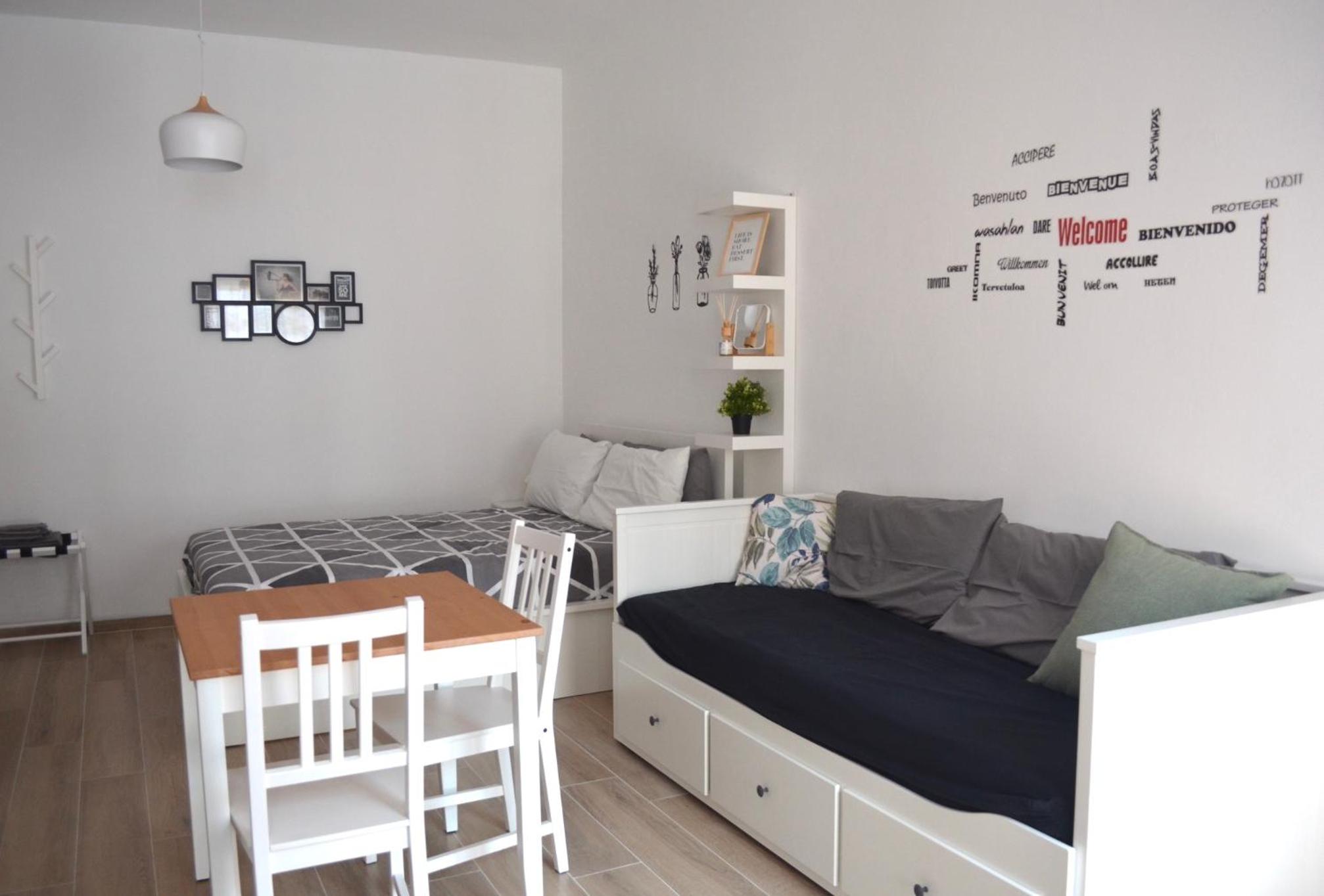 Deluxe Apartment