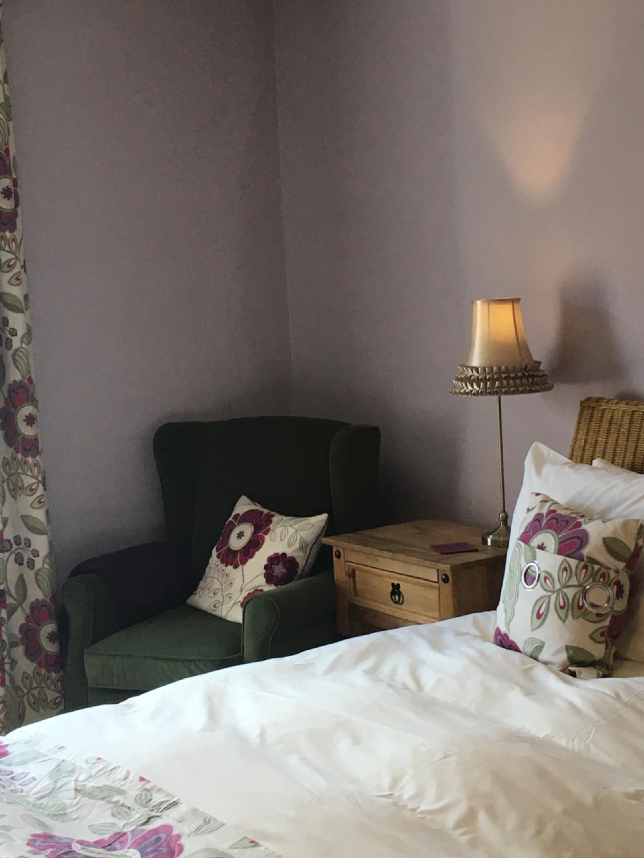 Four-Bedroom House - Photo 1