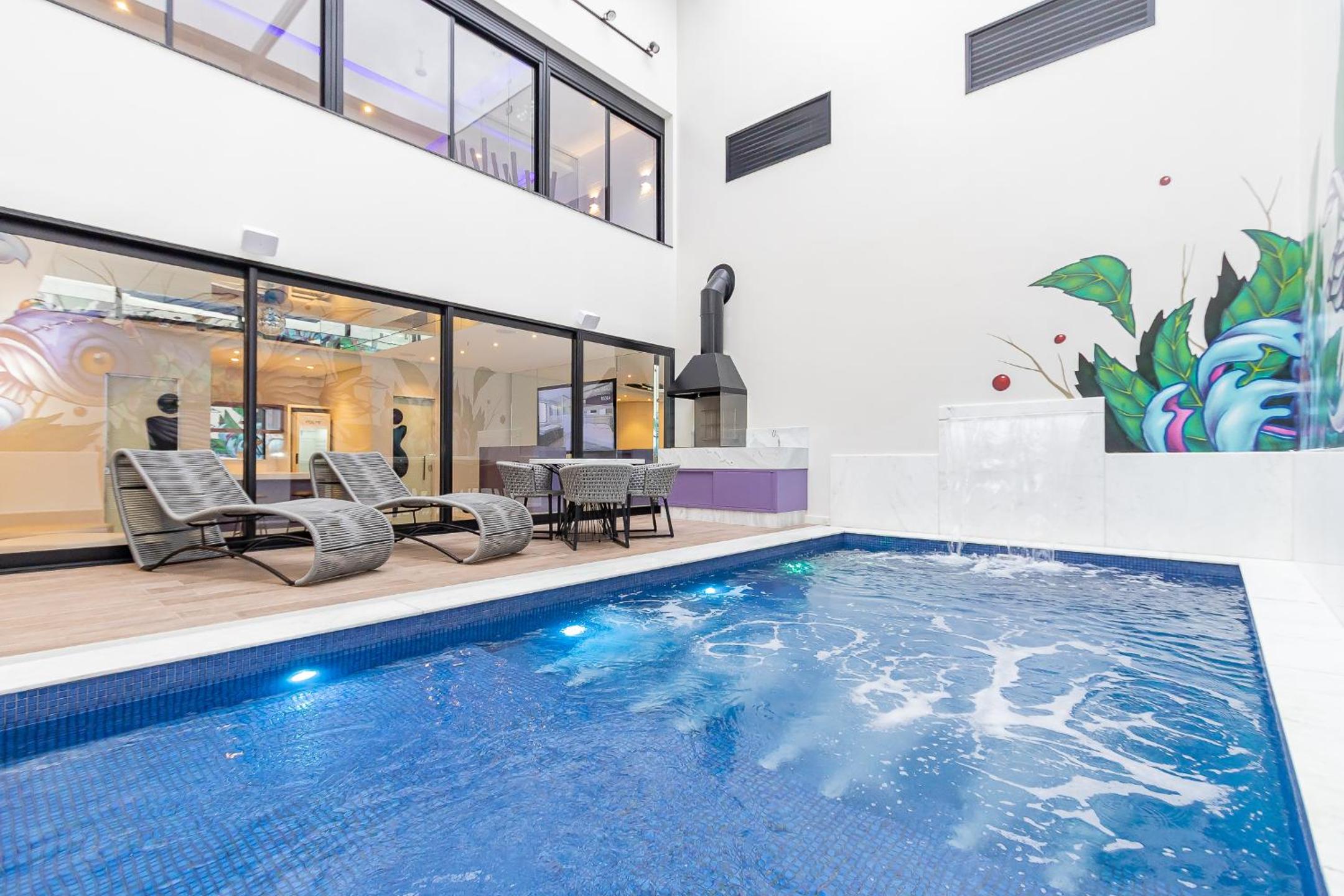 Villa with Private Pool - Photo 5